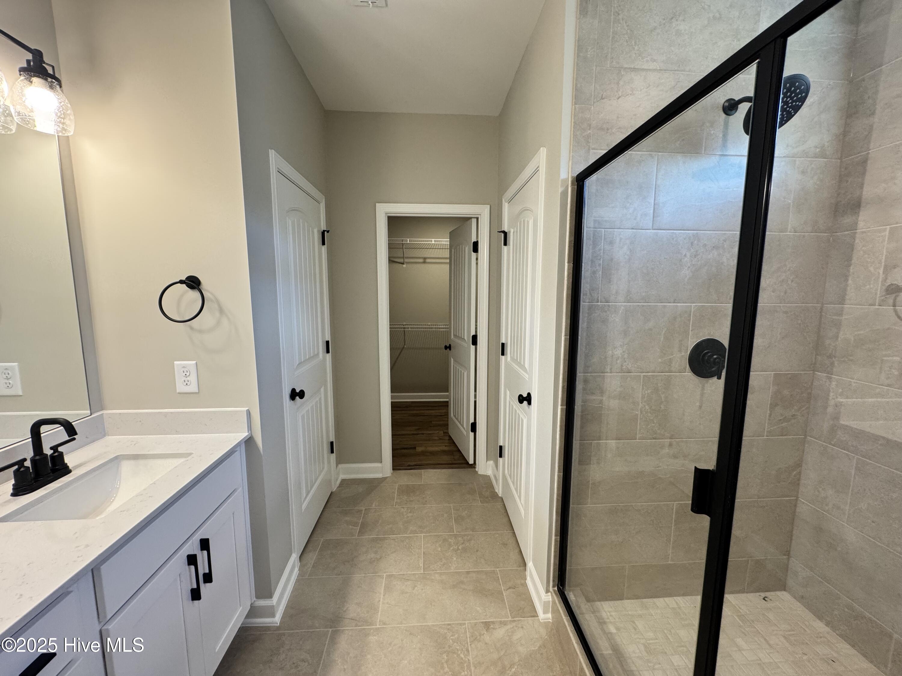 137 Rough Ridge Trail, 2