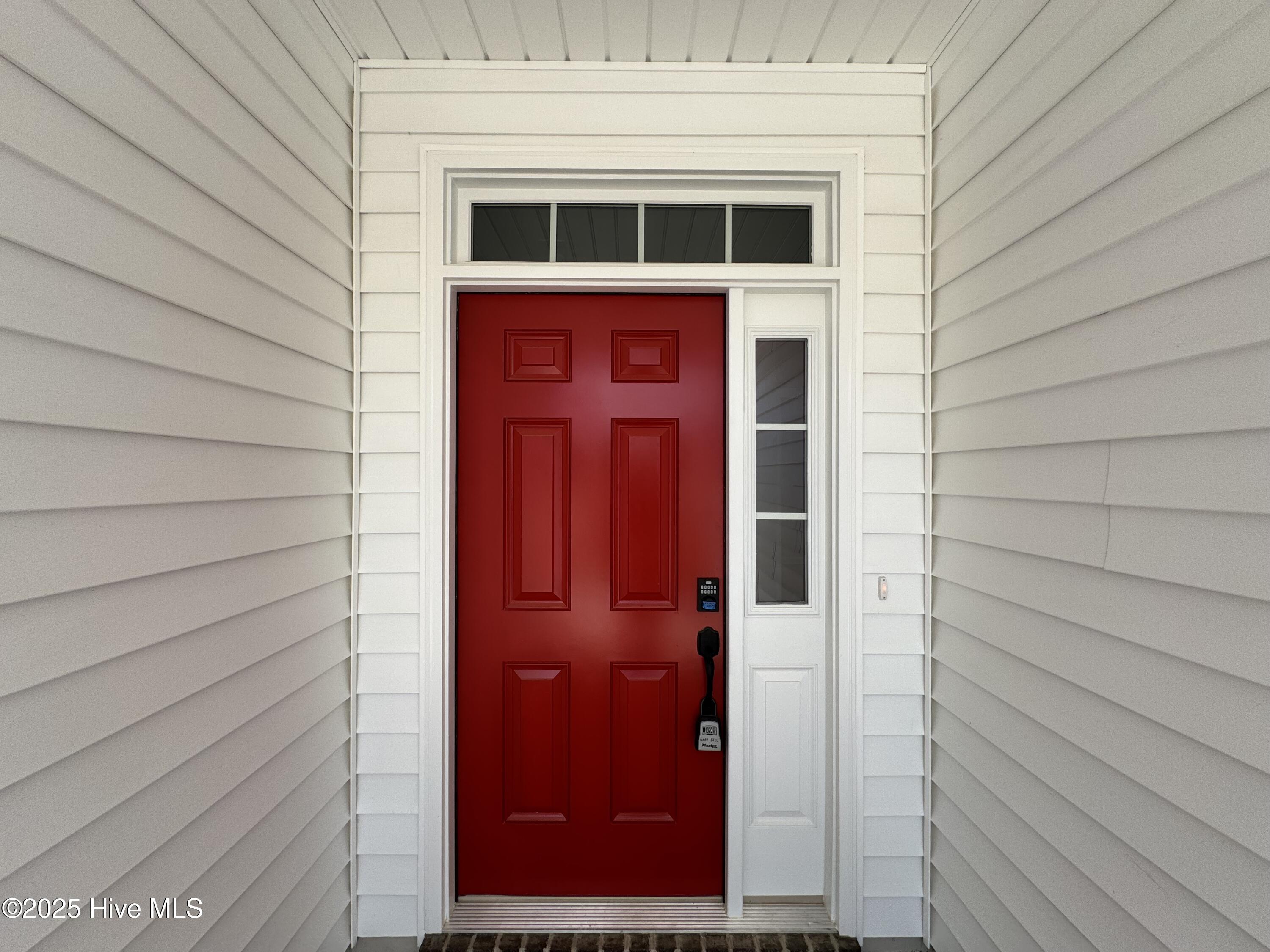 137 Rough Ridge Trail, 2