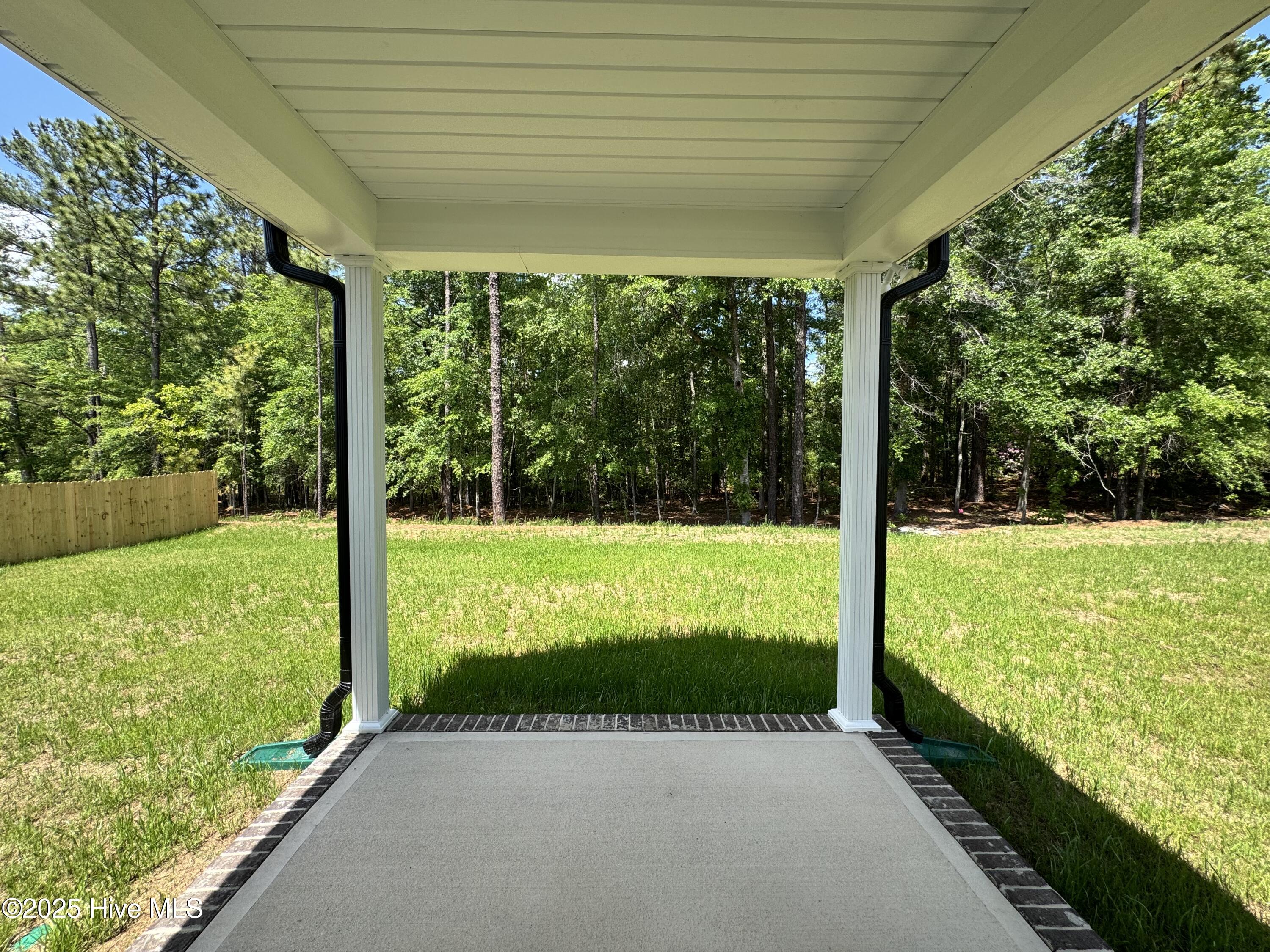 137 Rough Ridge Trail, 2