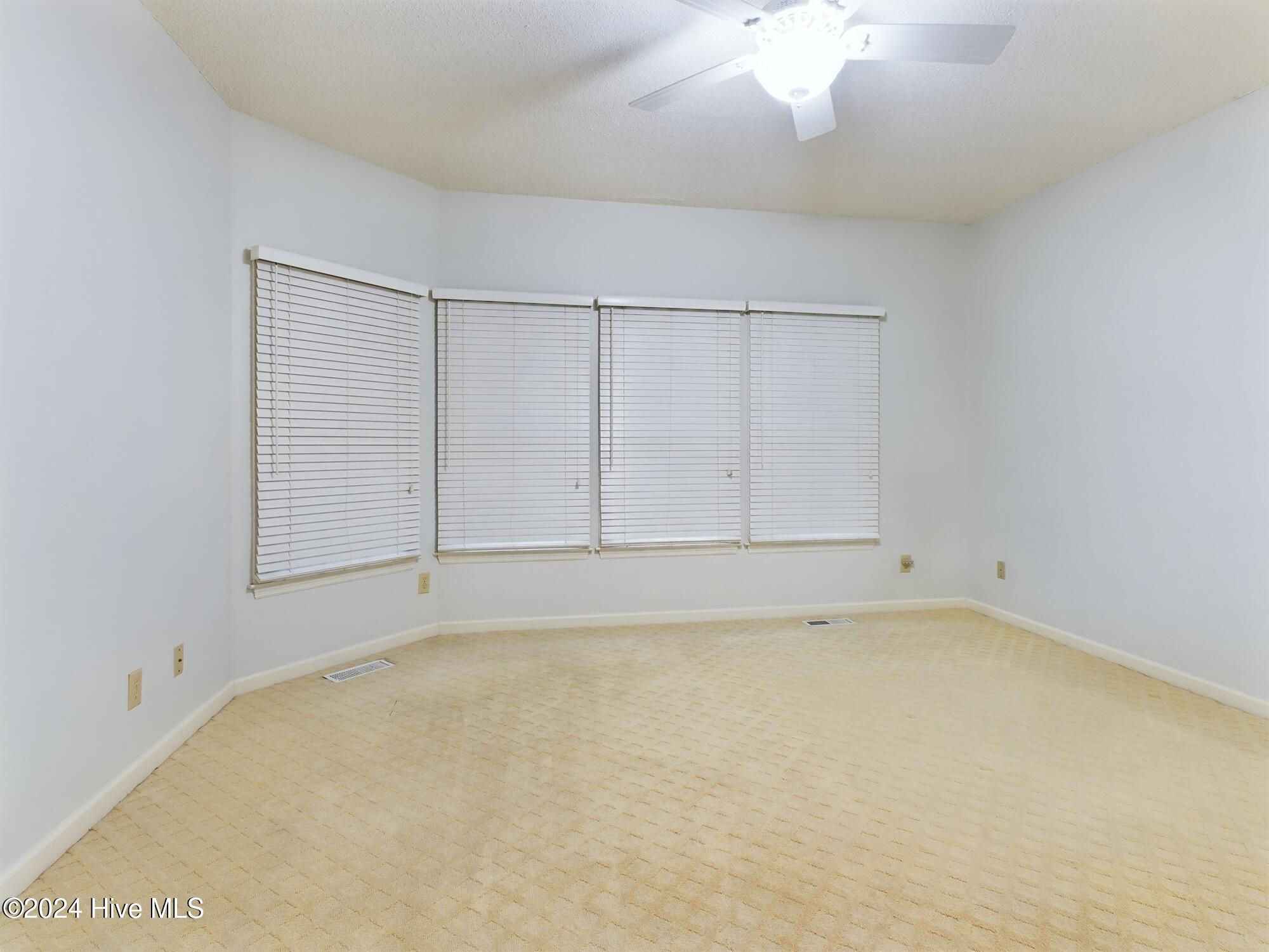 75 St Andrews Drive
