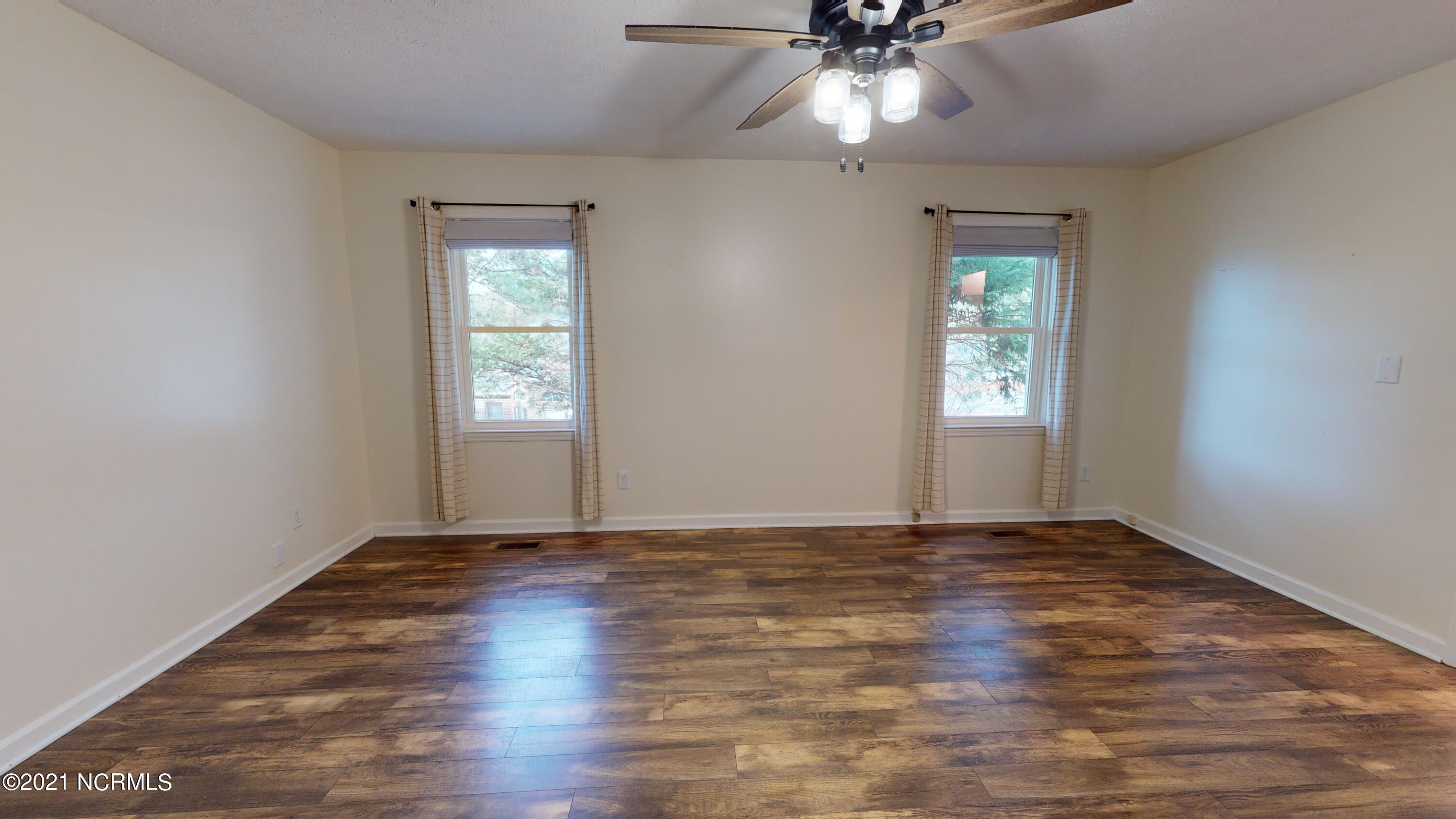 1 Butte Court