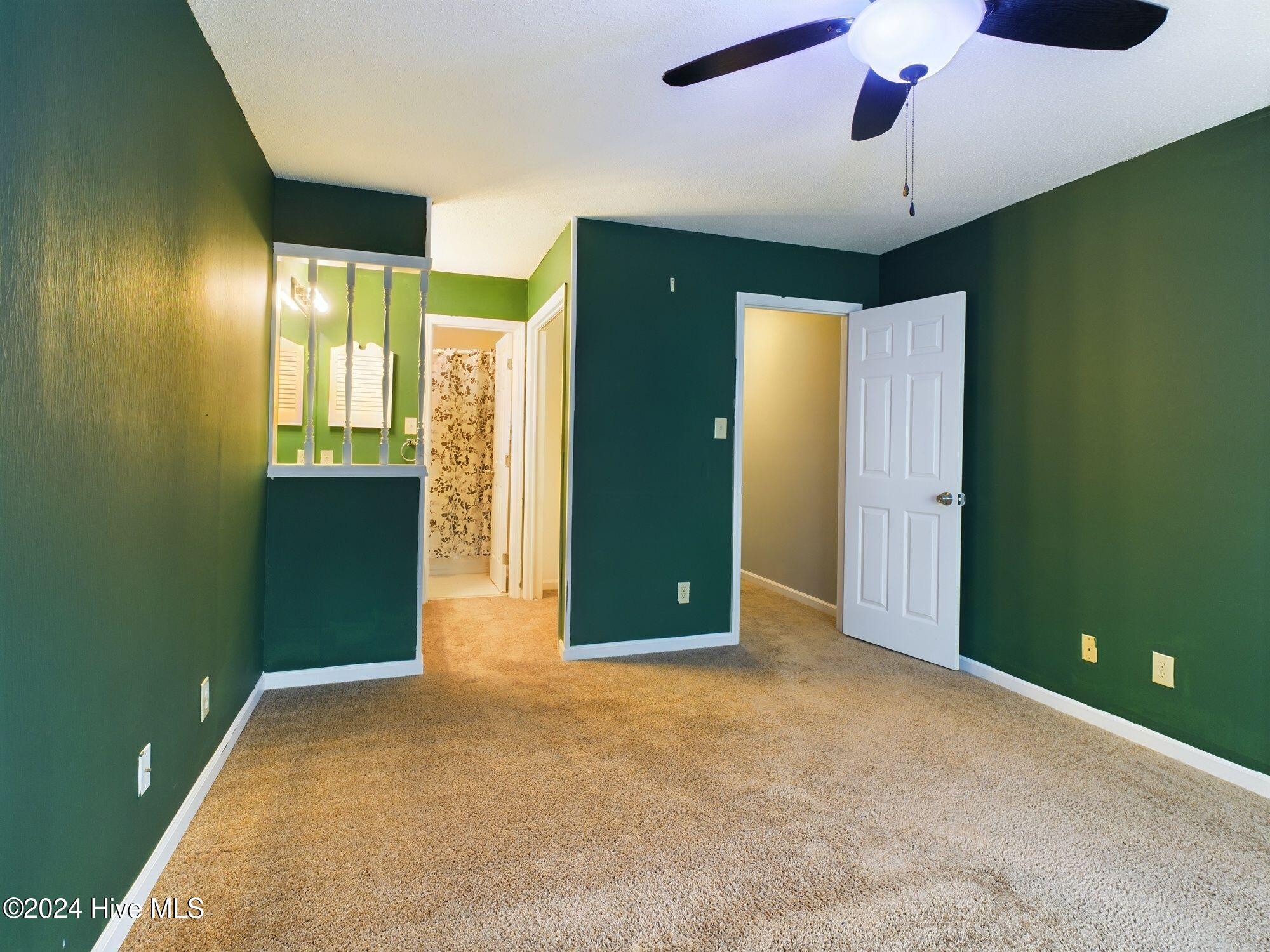 1108 Hoke Loop Road