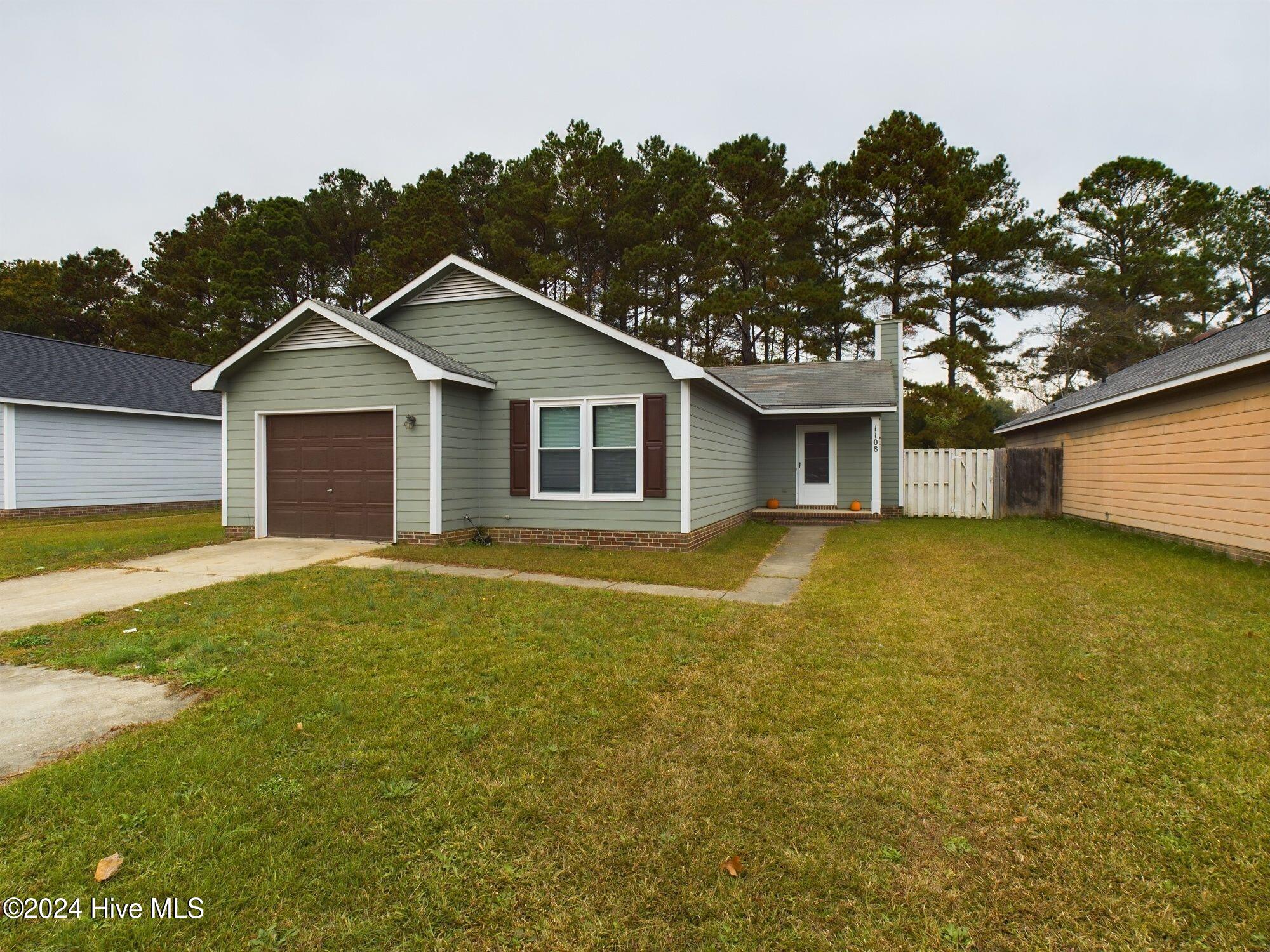 1108 Hoke Loop Road