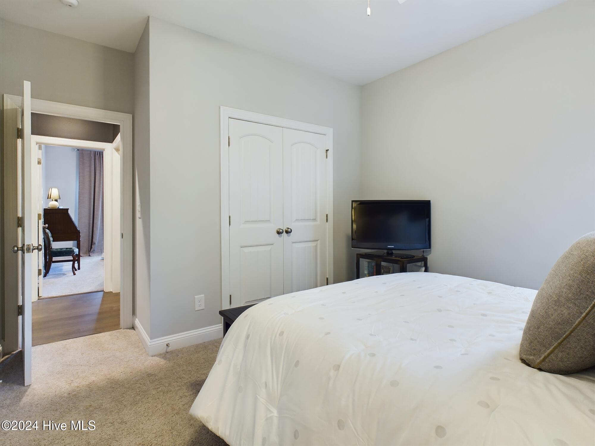 526 Pondpine Lane