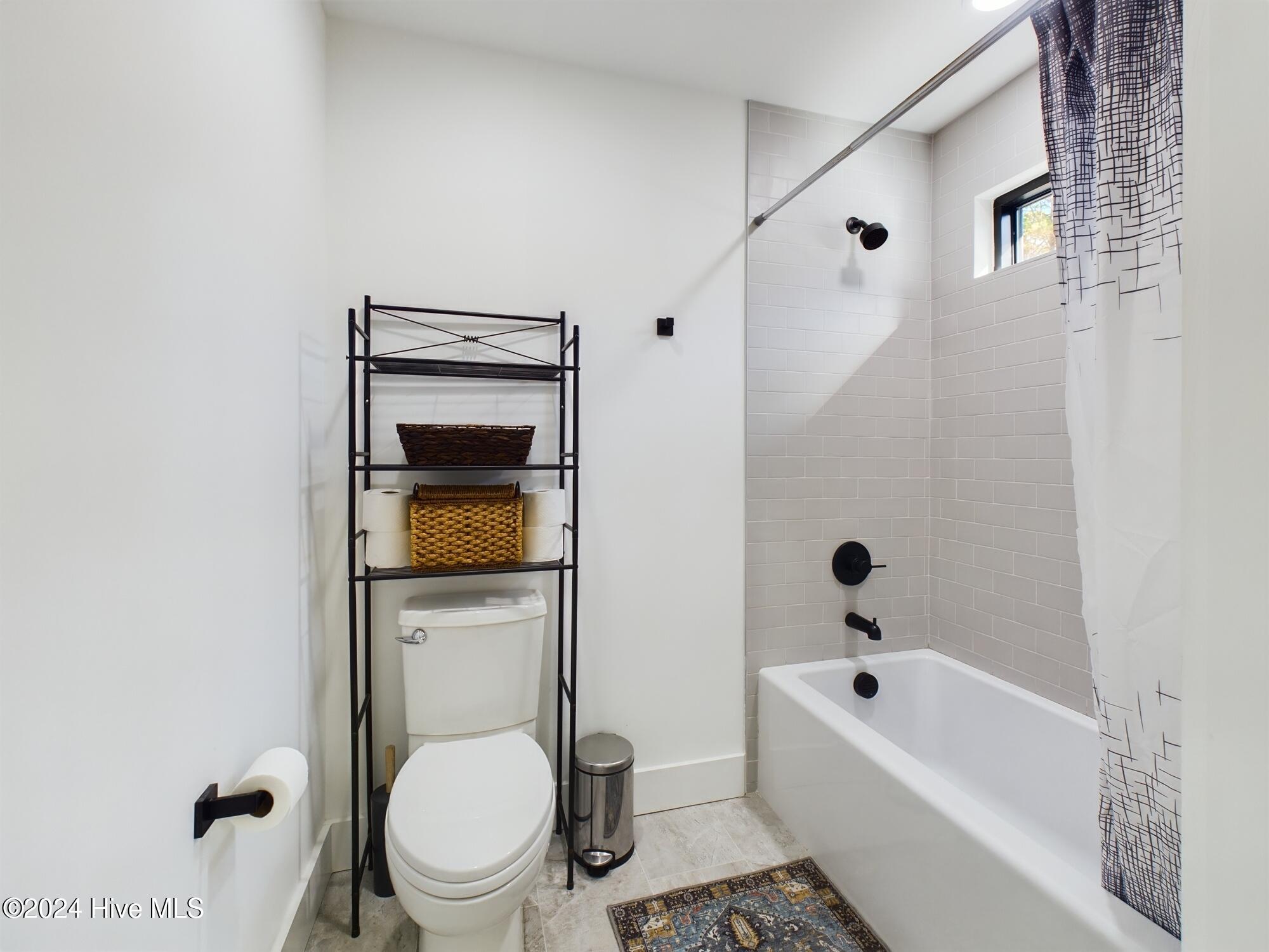 4 Woodward Place