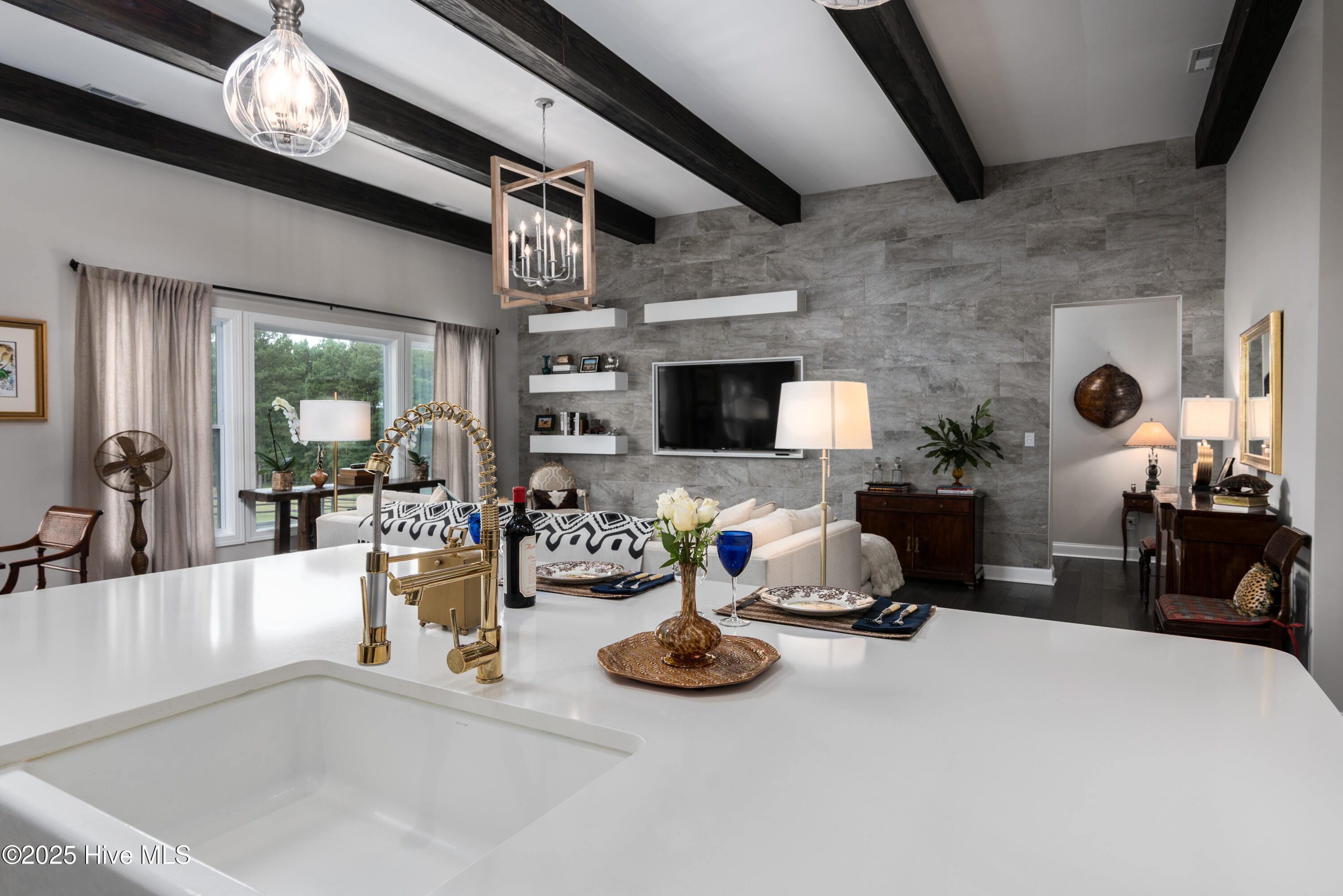 185 Foxwood Close Road