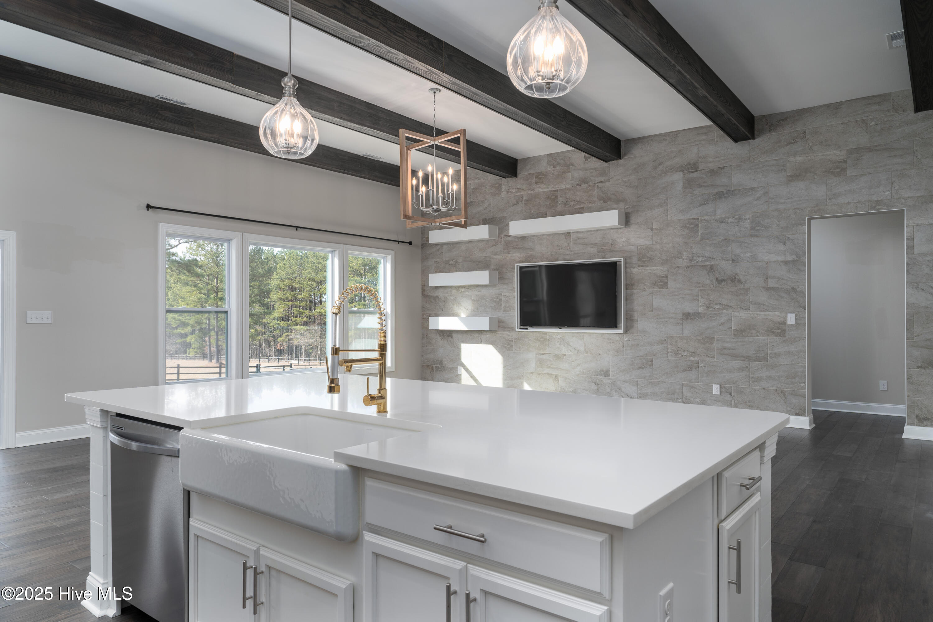 185 Foxwood Close Road