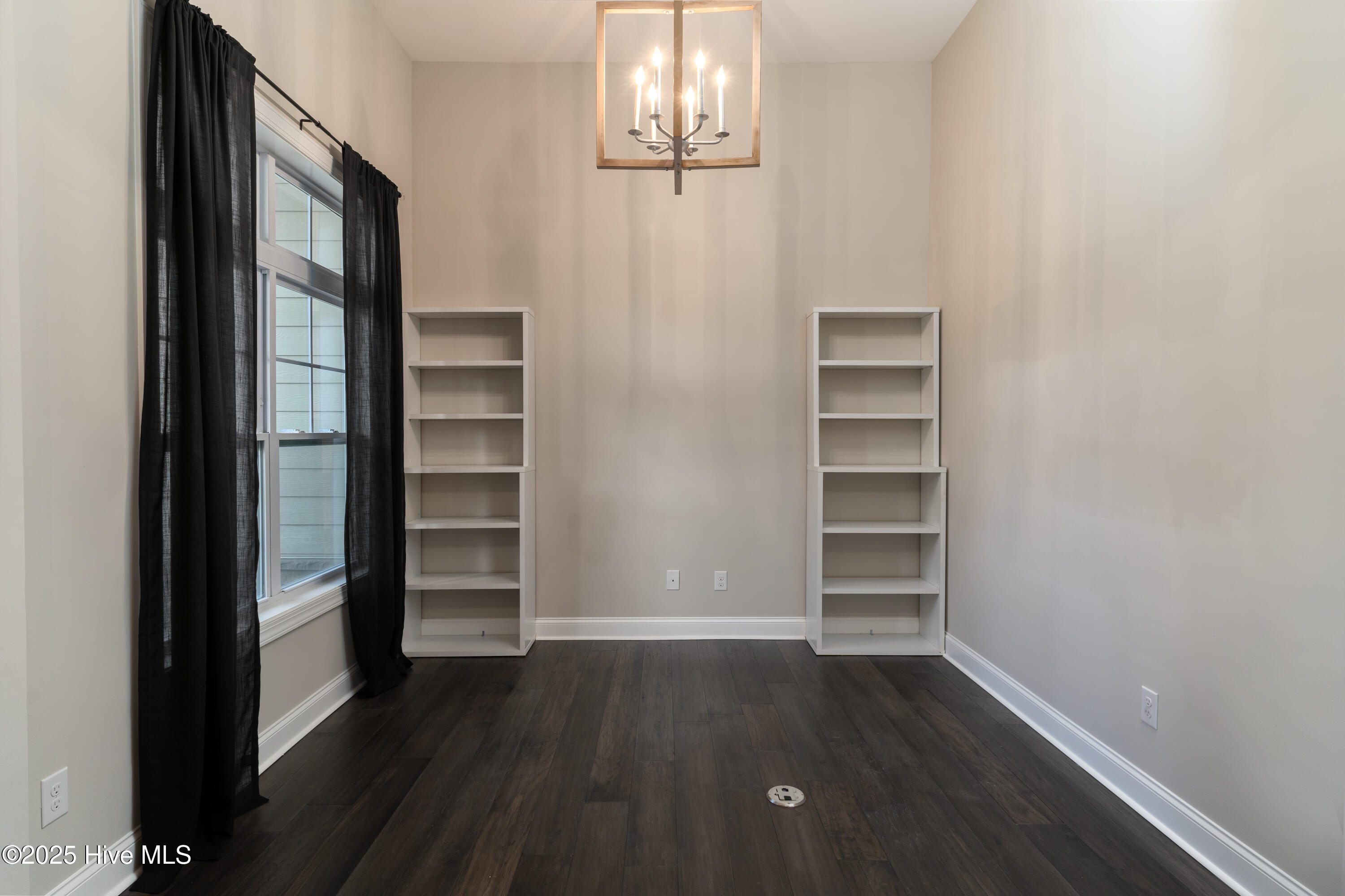 185 Foxwood Close Road