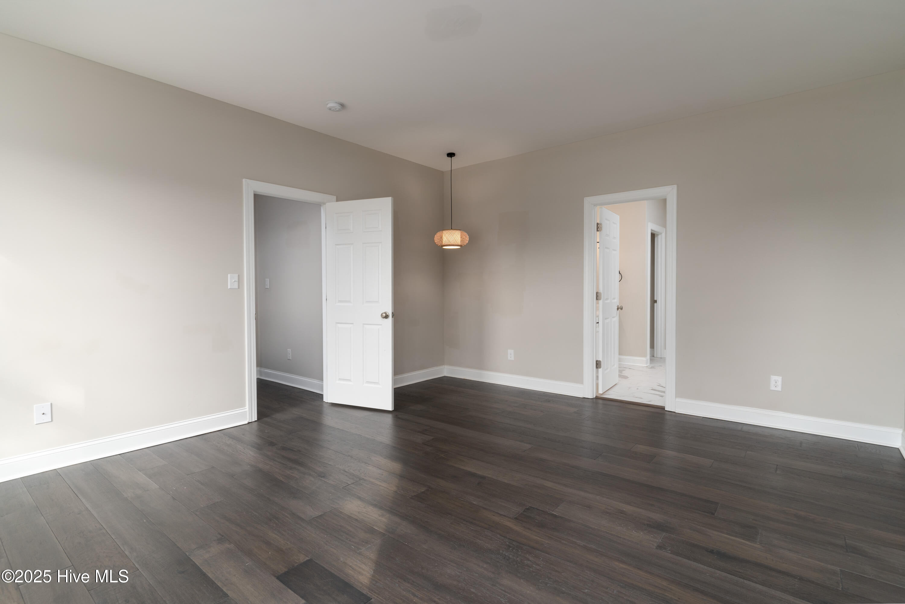 185 Foxwood Close Road