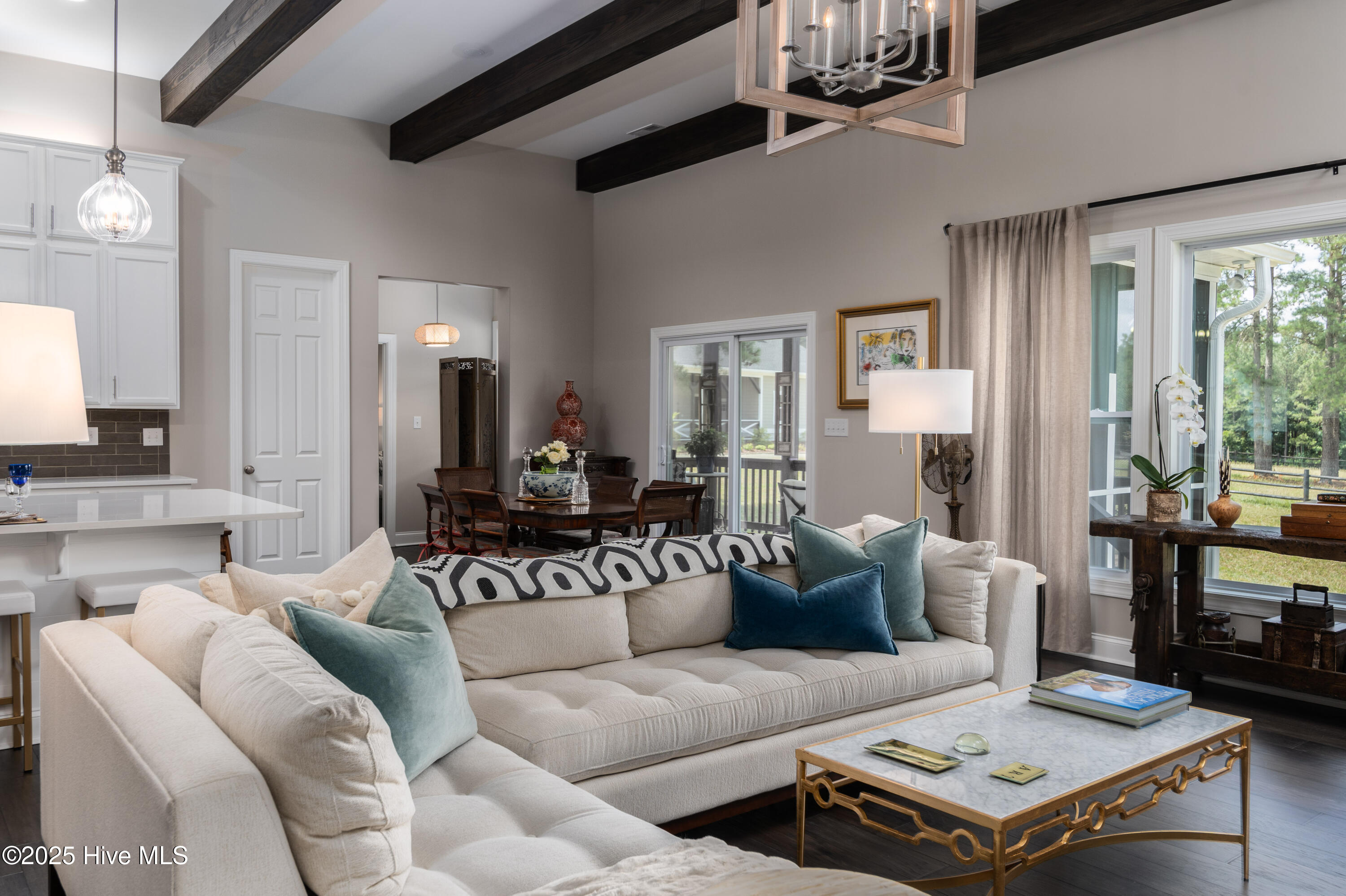 185 Foxwood Close Road