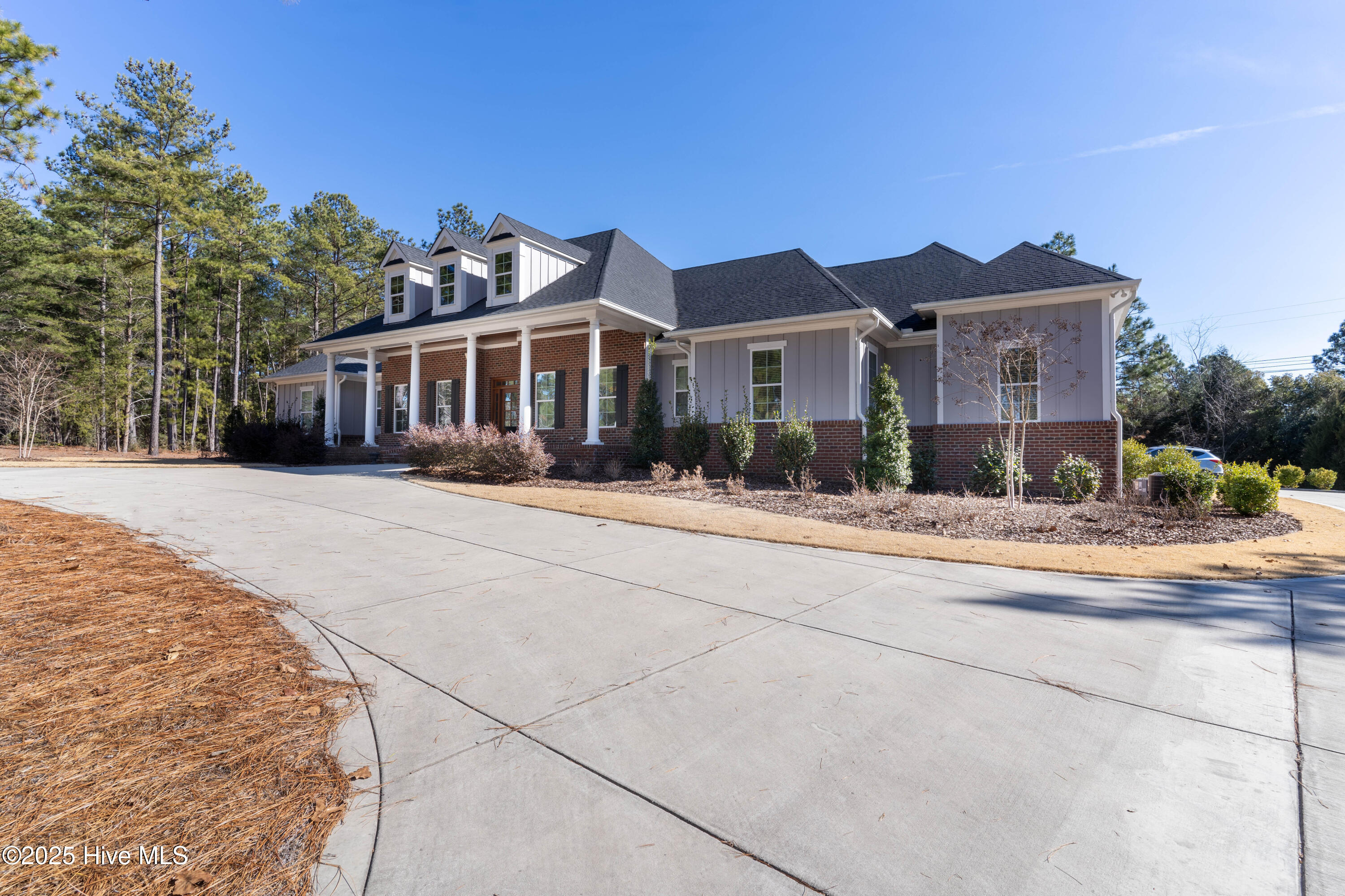 65 Quaker Ridge Road