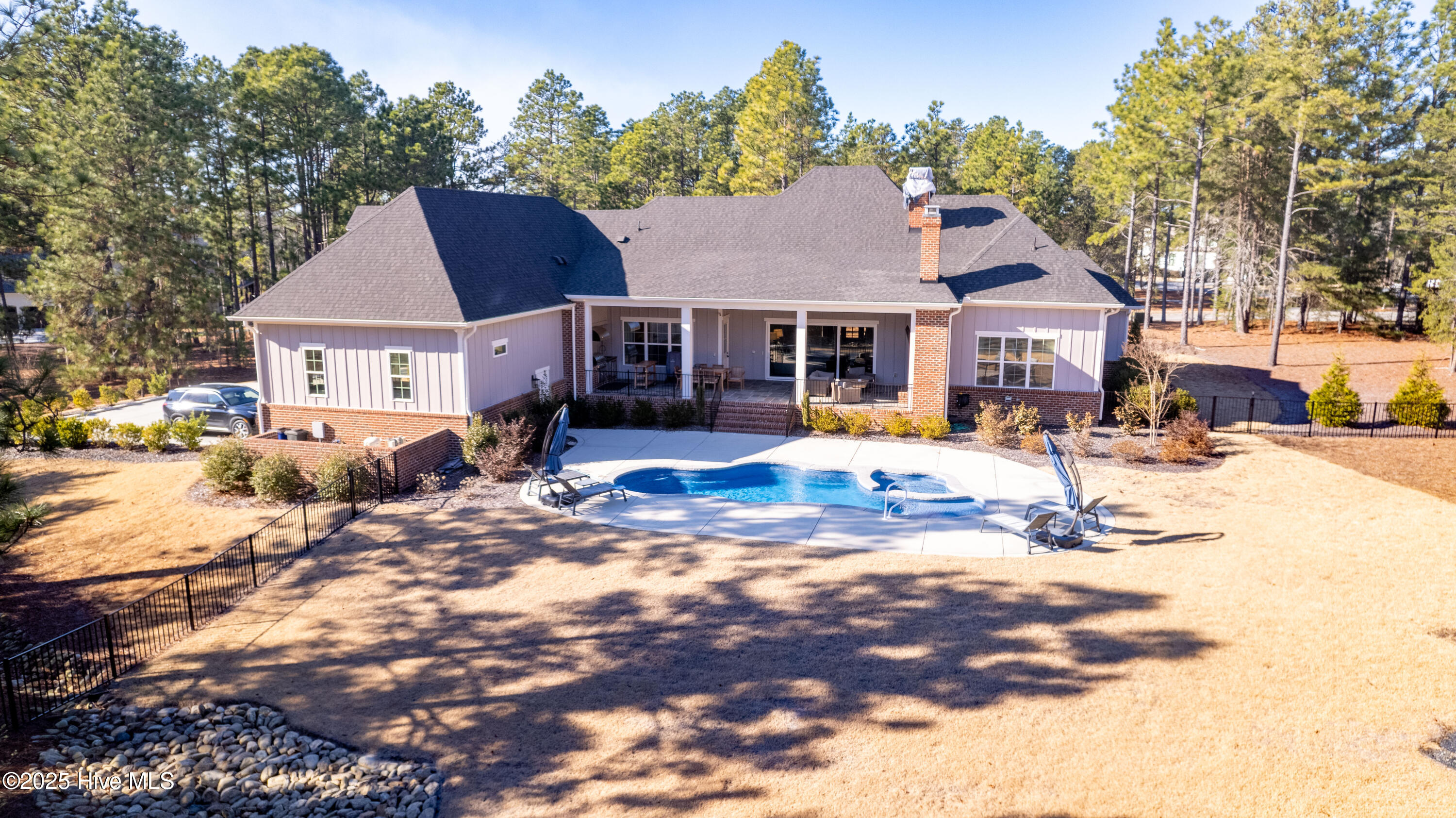 65 Quaker Ridge Road