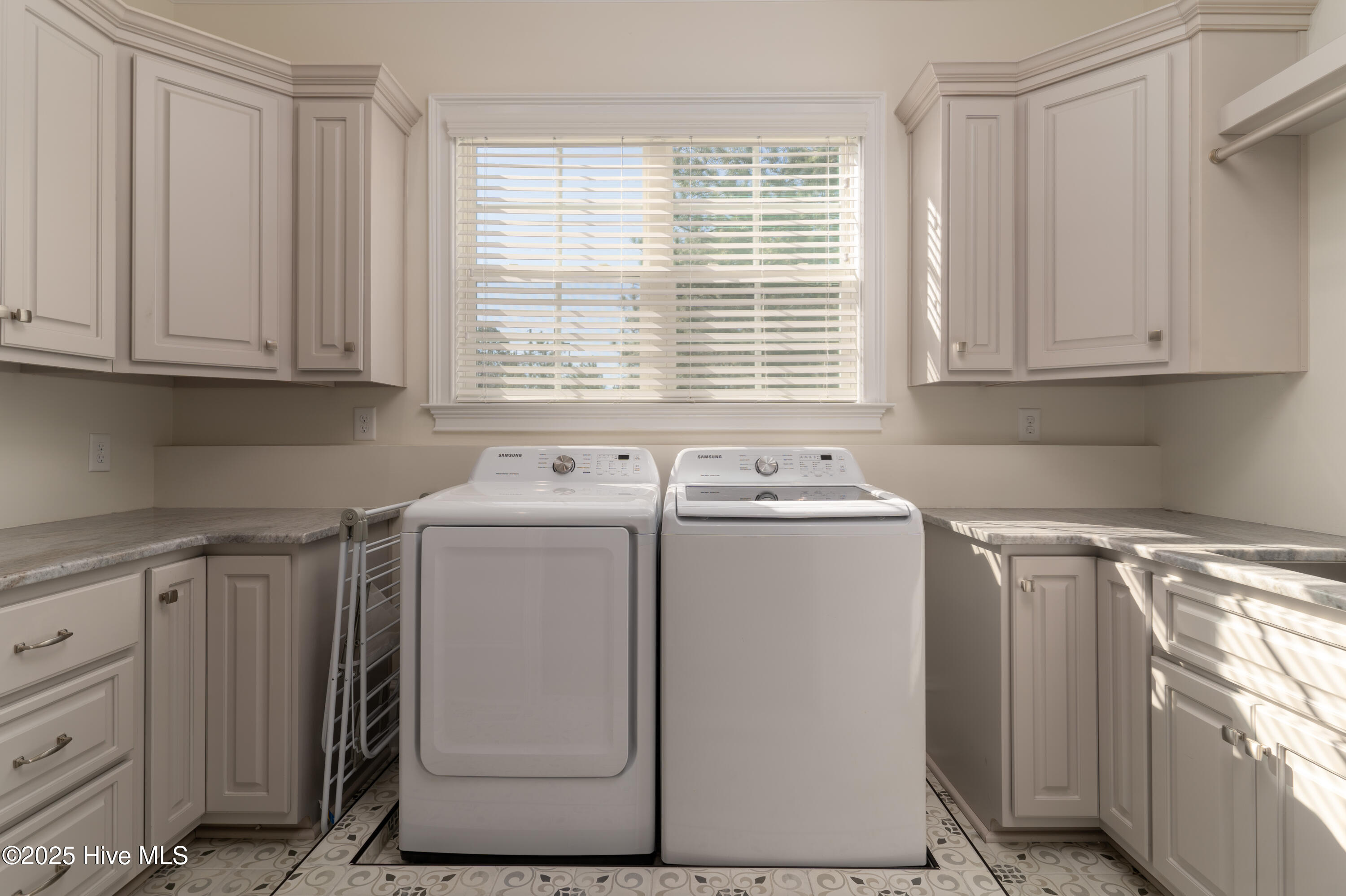 65 Quaker Ridge Road