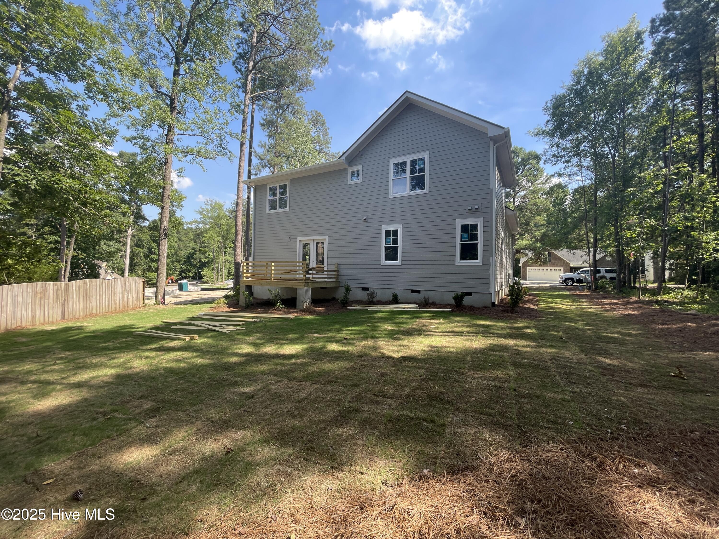 859 Blue Bird Drive