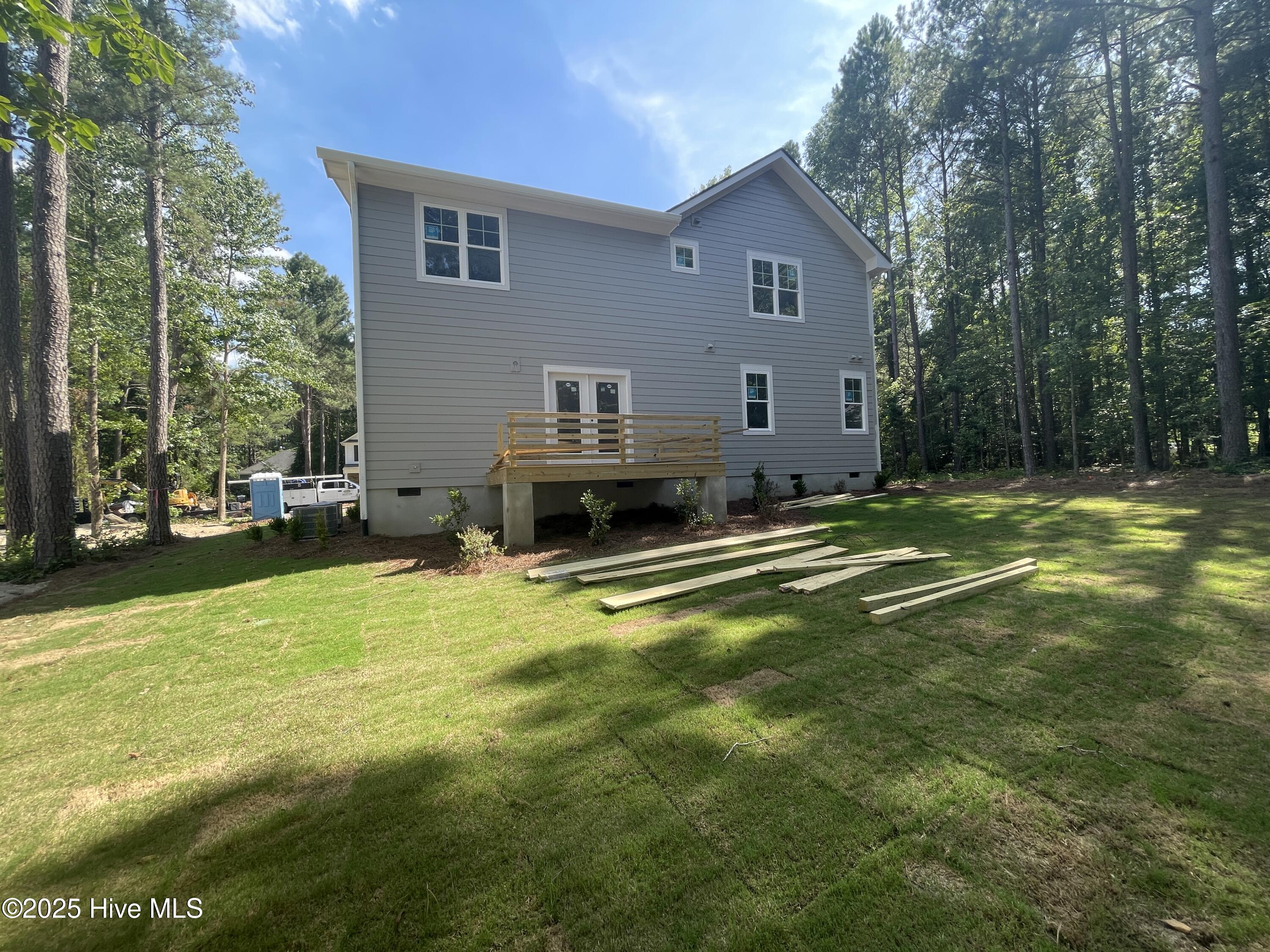 859 Blue Bird Drive