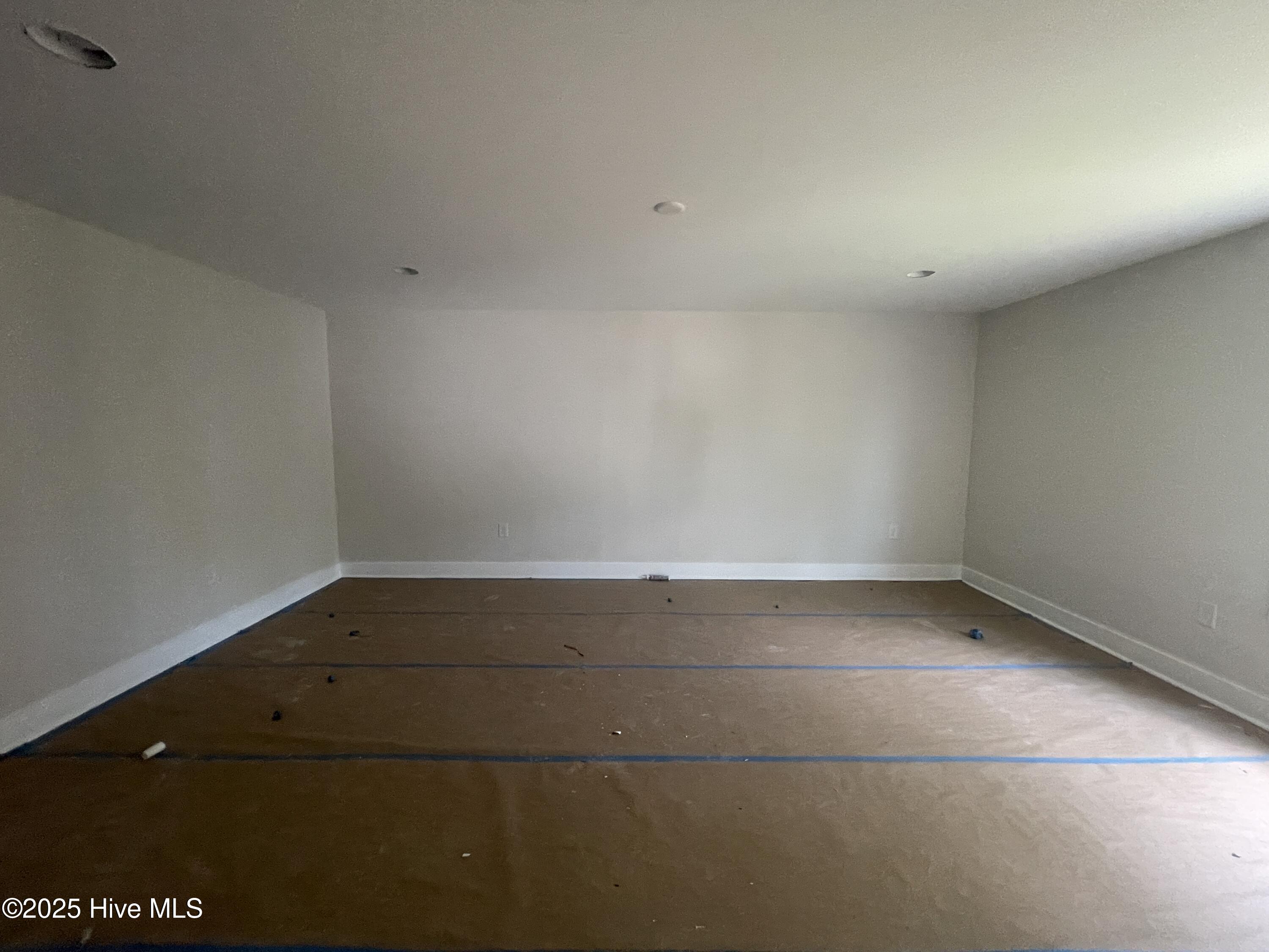 859 Blue Bird Drive