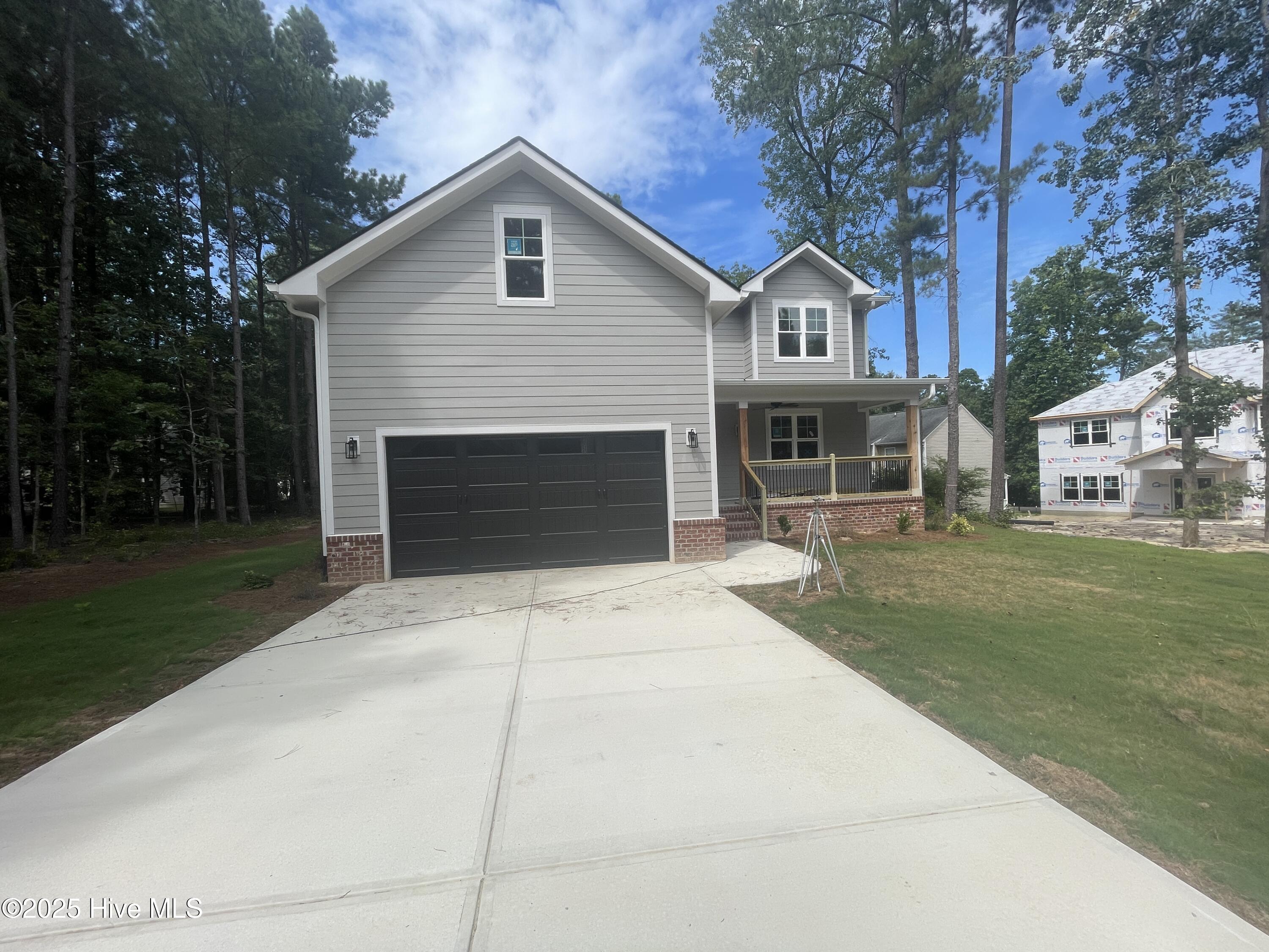859 Blue Bird Drive