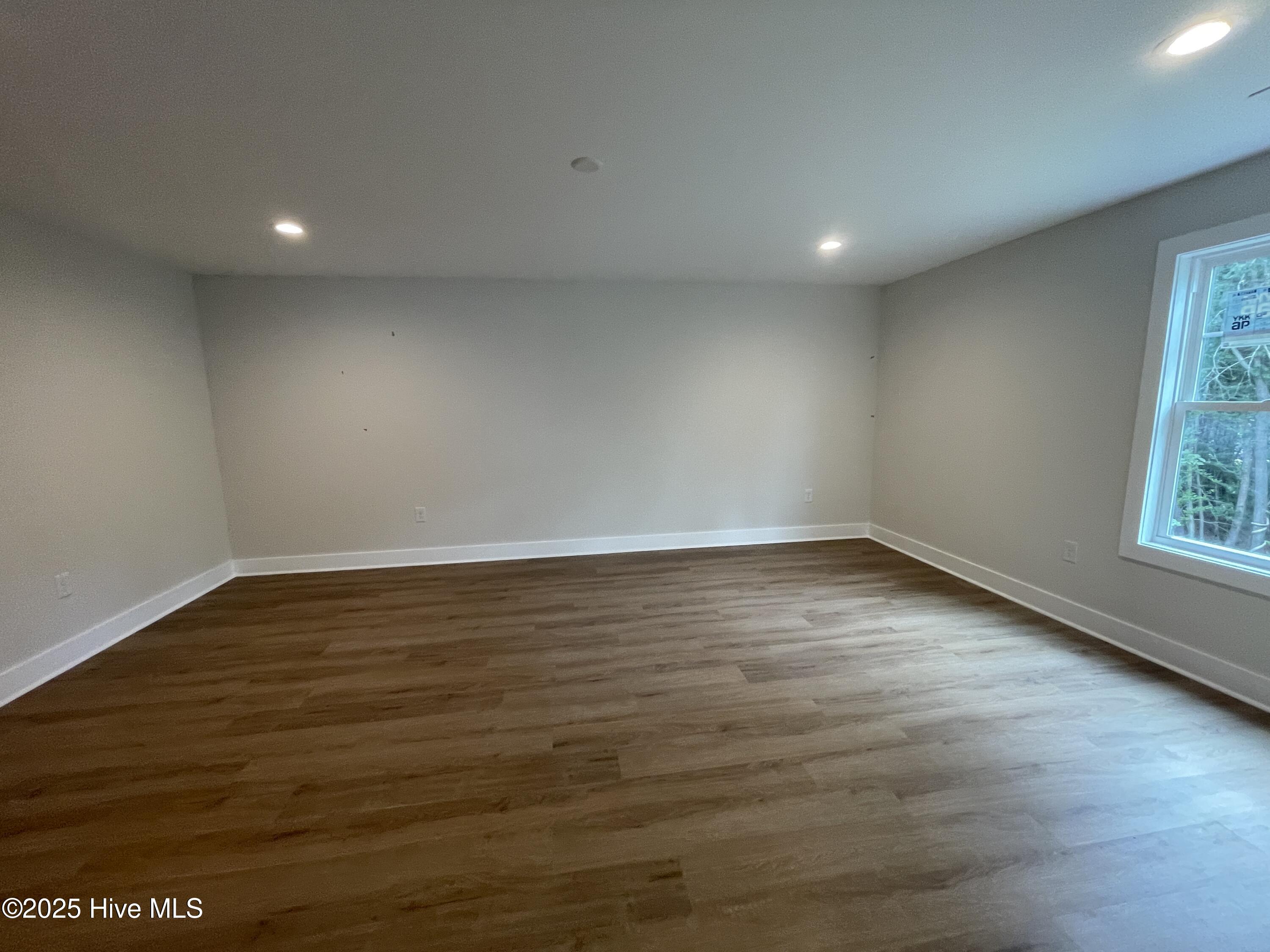 859 Blue Bird Drive