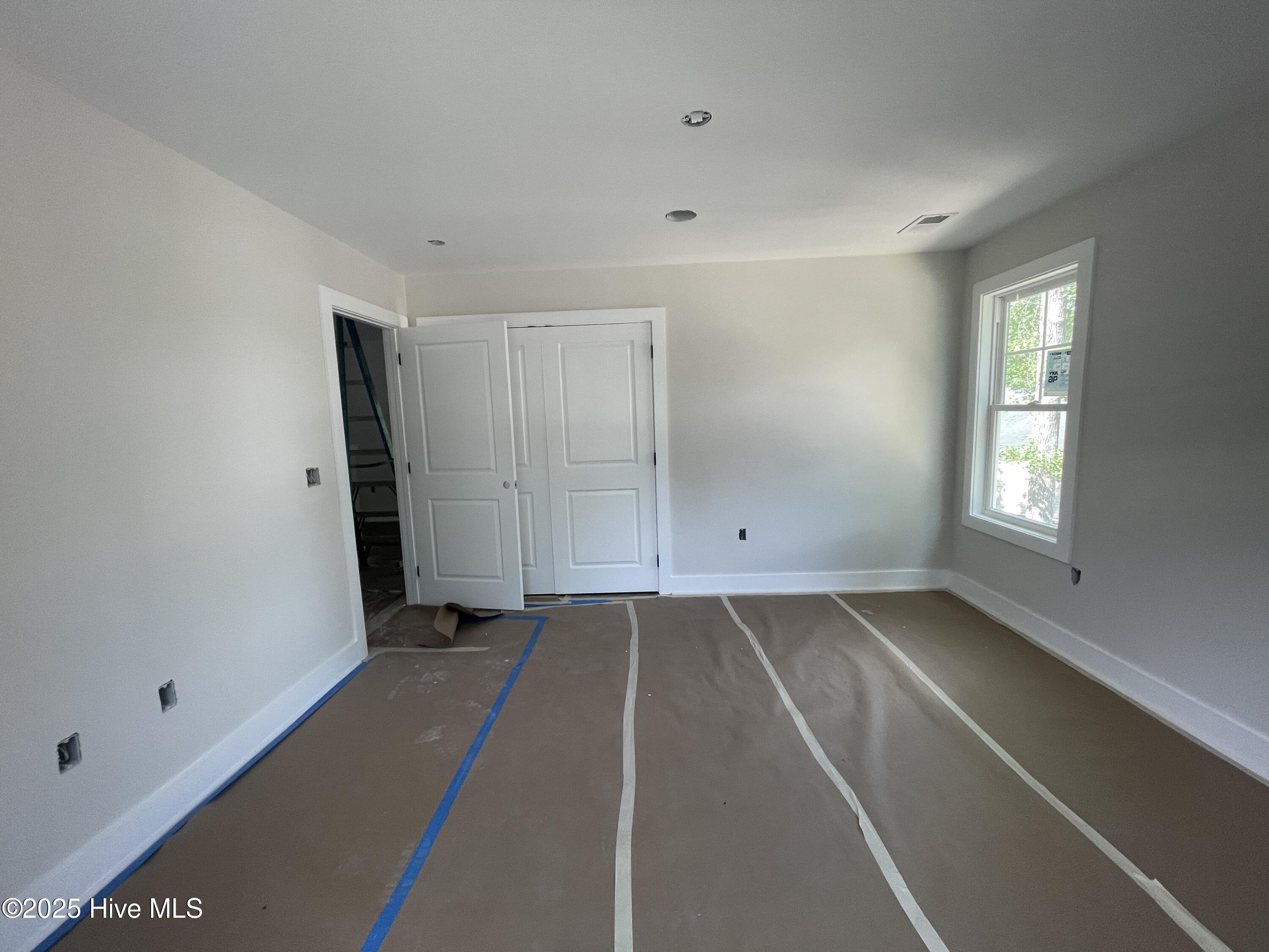 859 Blue Bird Drive