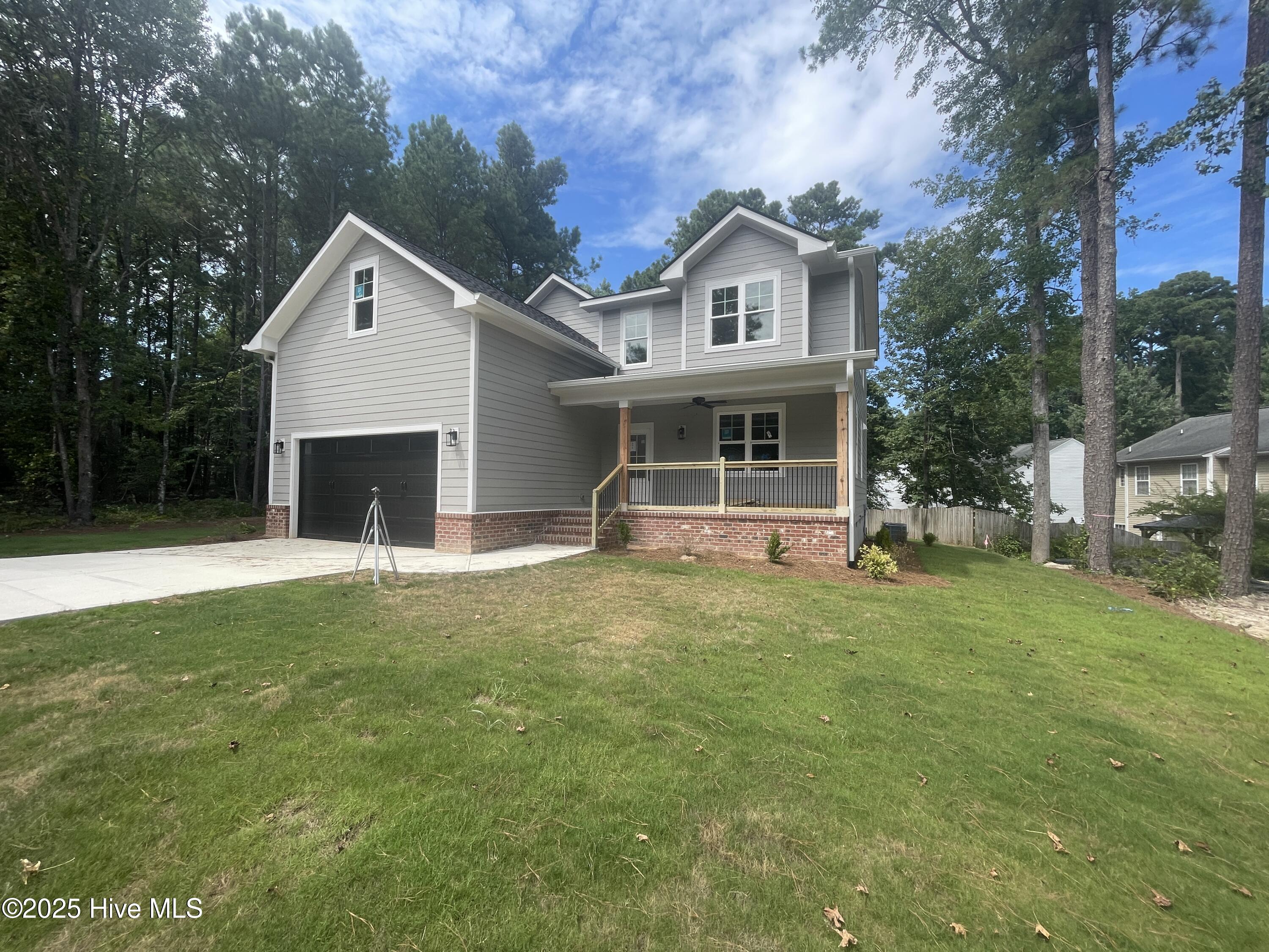859 Blue Bird Drive