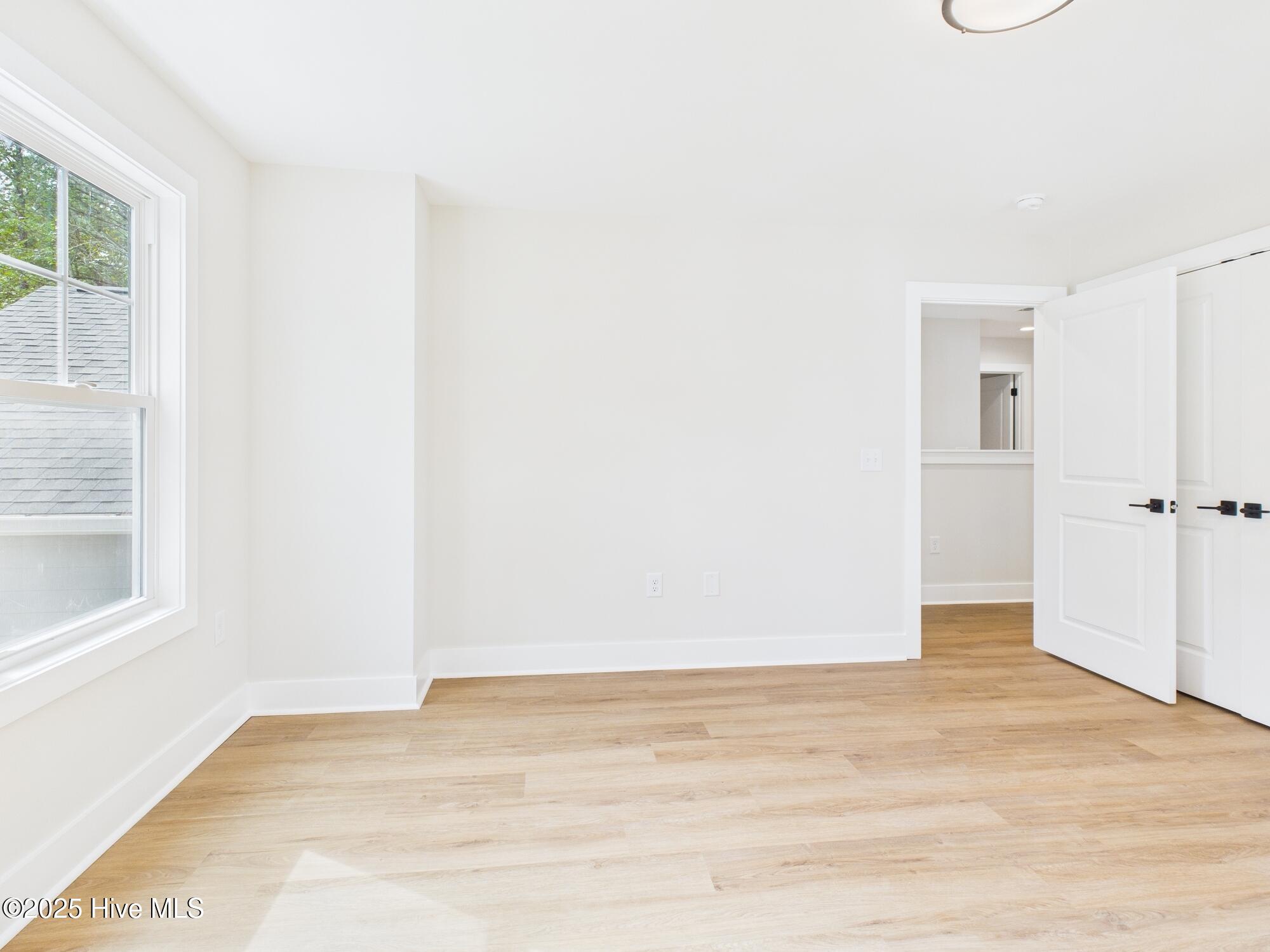 859 Blue Bird Drive