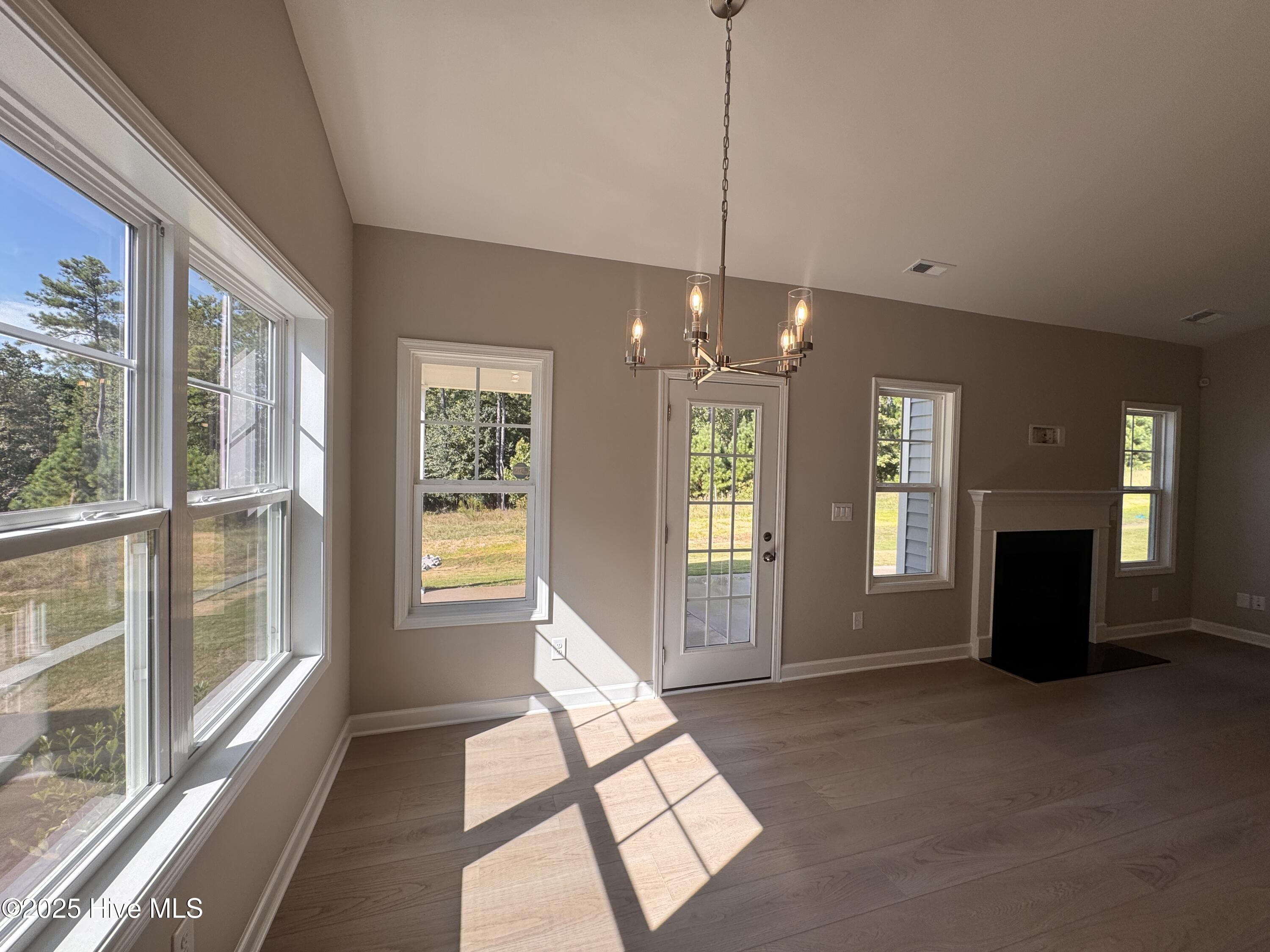 207 Rough Ridge Trail, 13