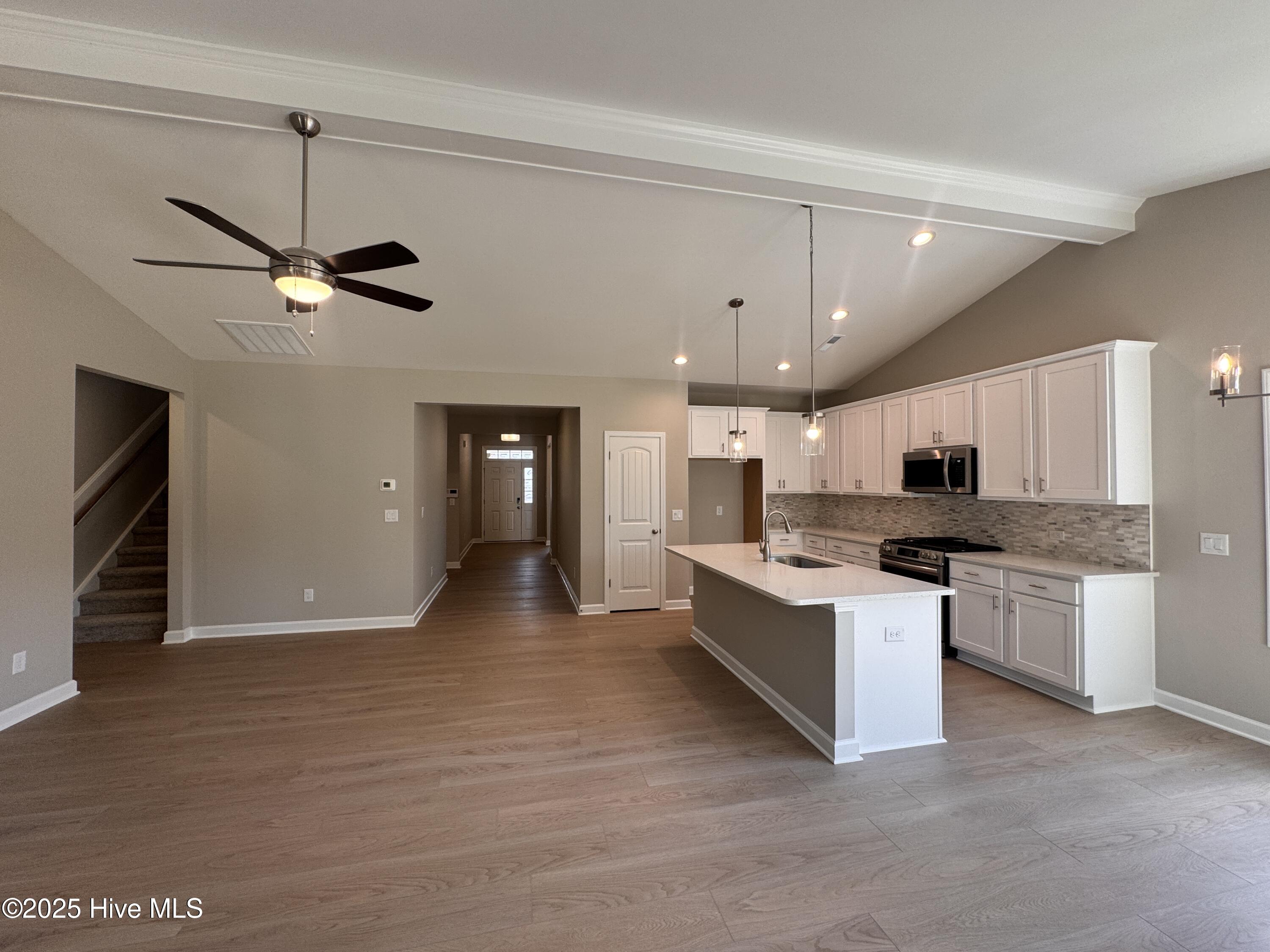 207 Rough Ridge Trail, 13