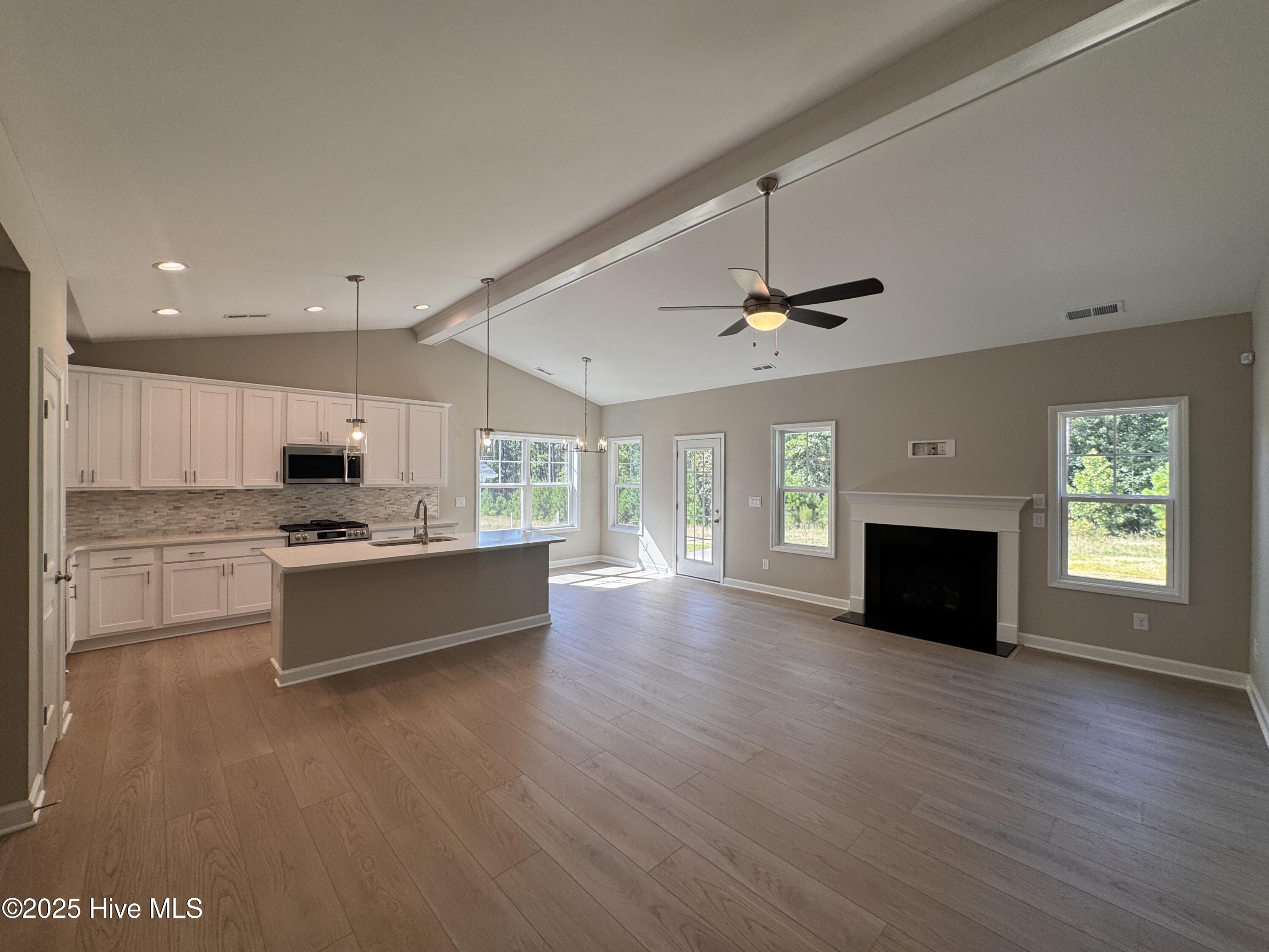 207 Rough Ridge Trail, 13