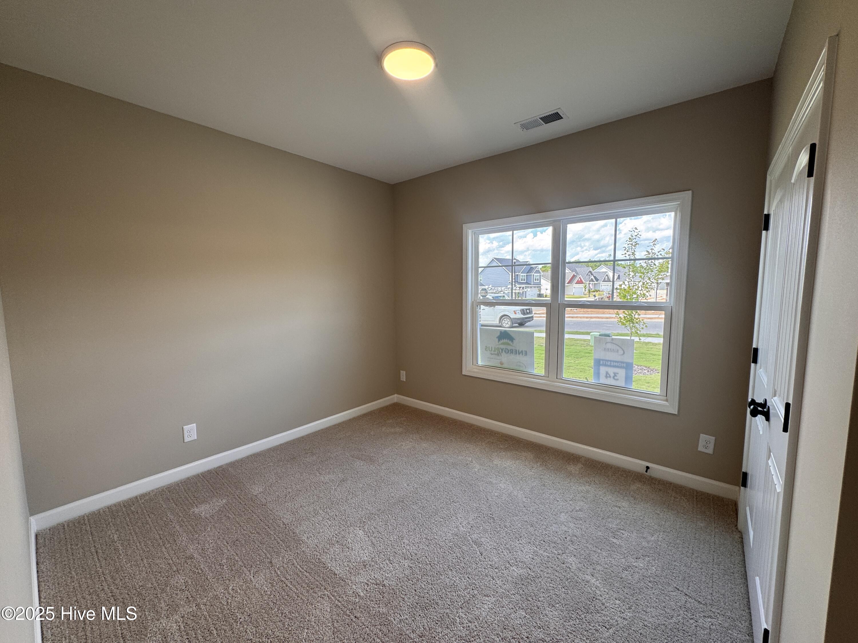 392 Glassmine Trail, 34