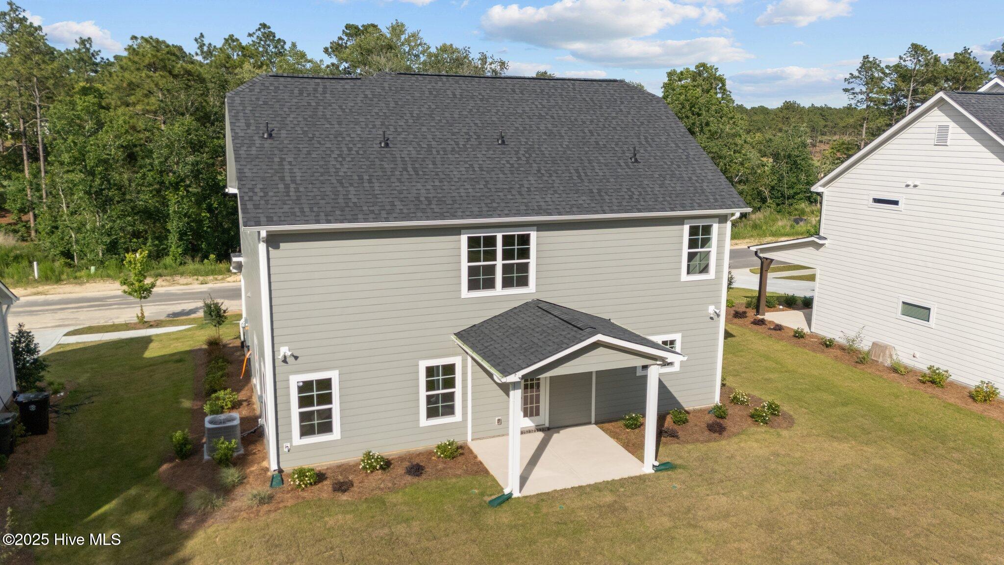 532 Watauga Lane, 515