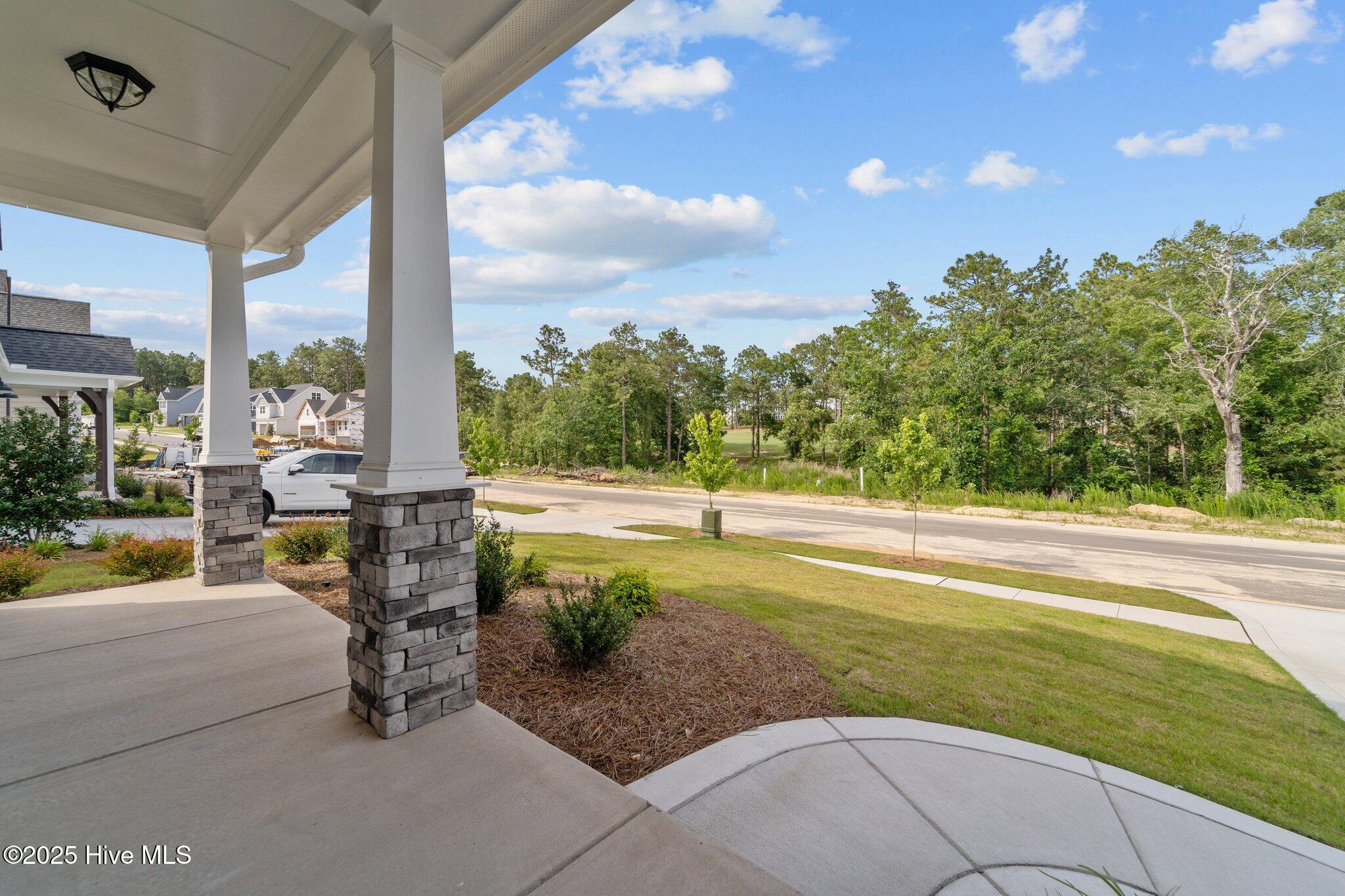 532 Watauga Lane, 515