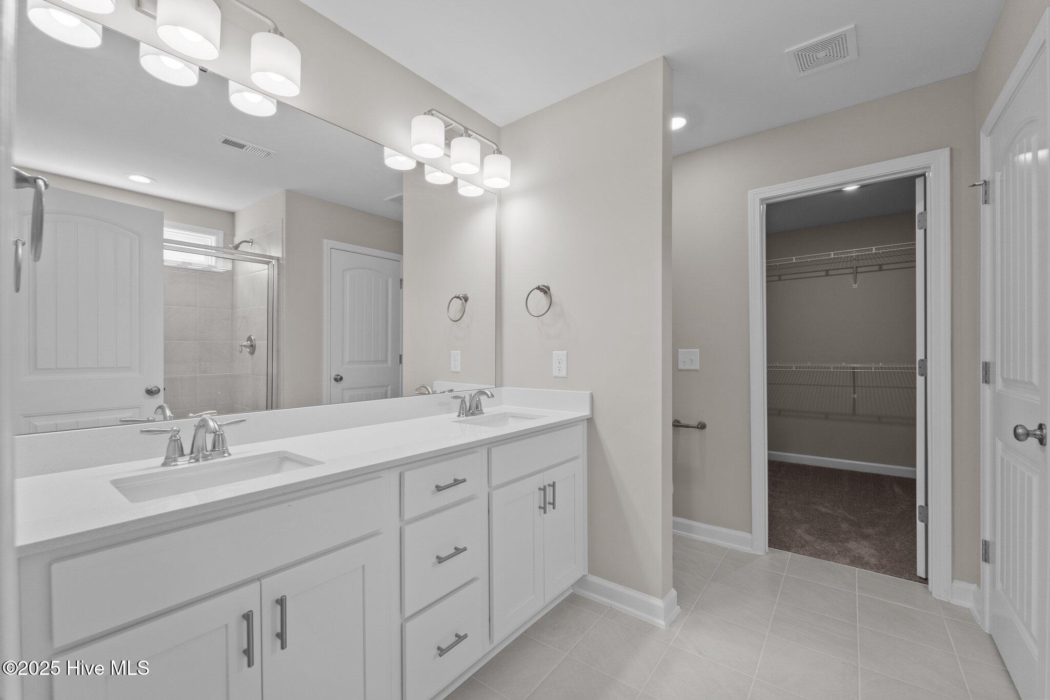 532 Watauga Lane, 515