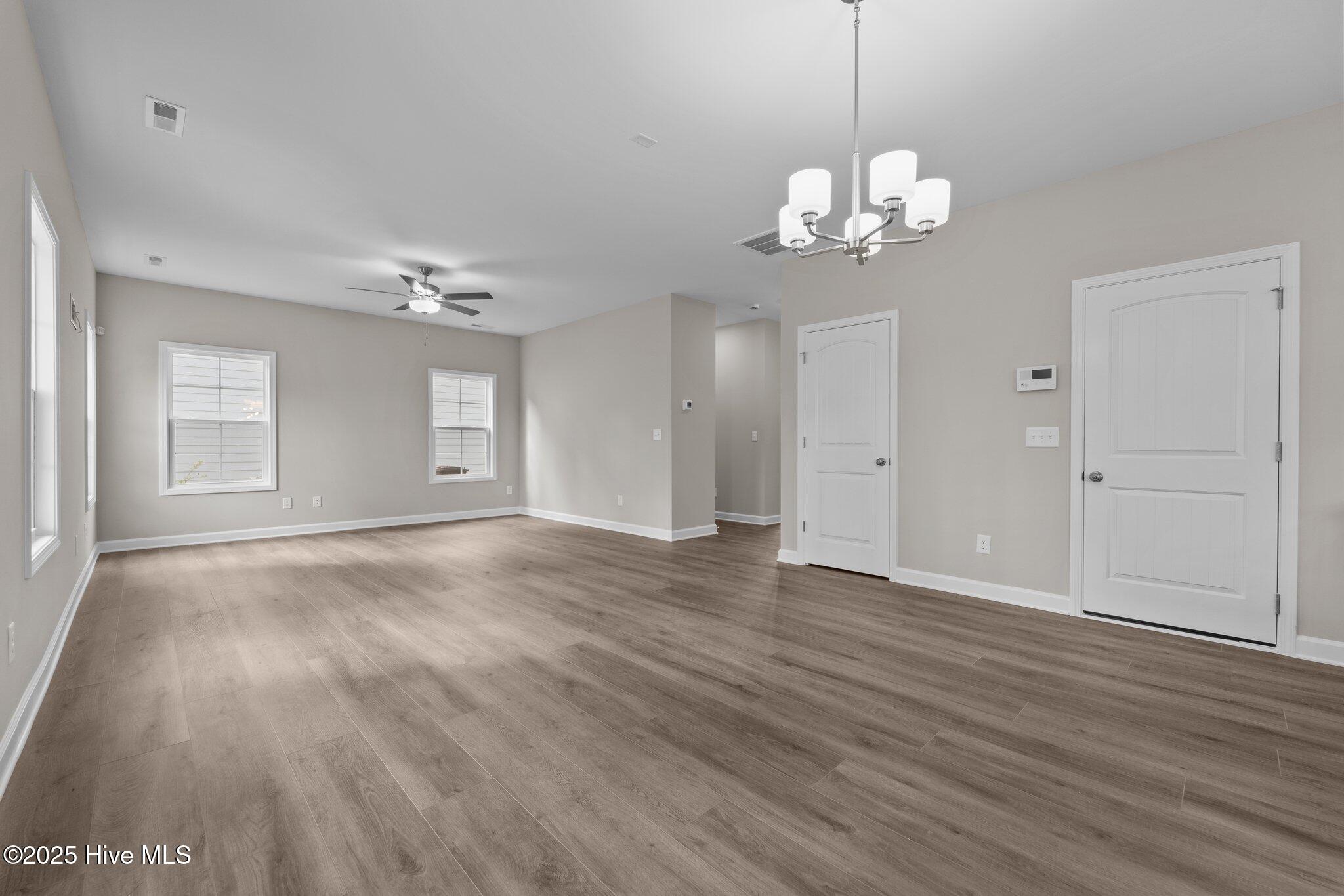 532 Watauga Lane, 515