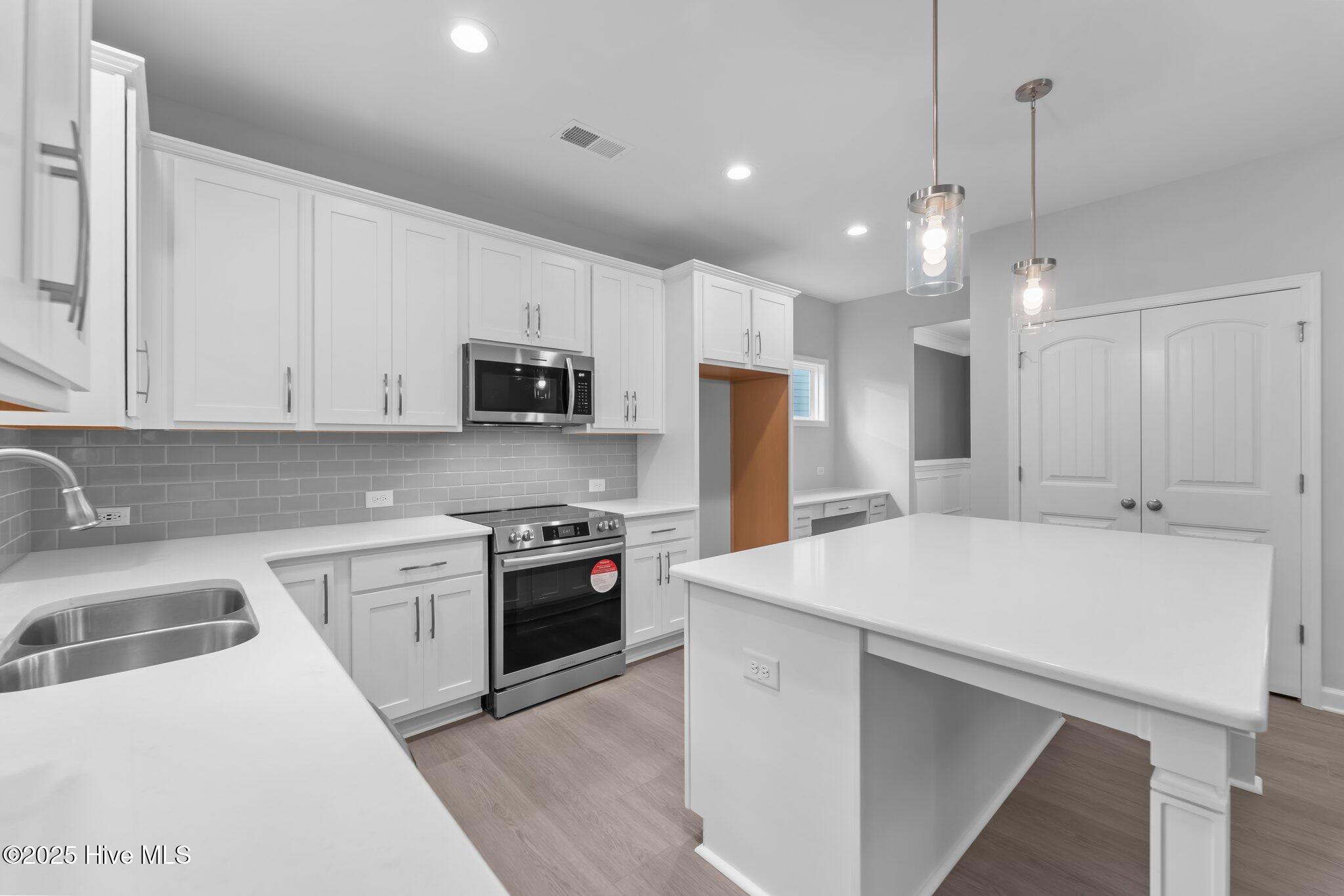 120 Pungo Lane, 506