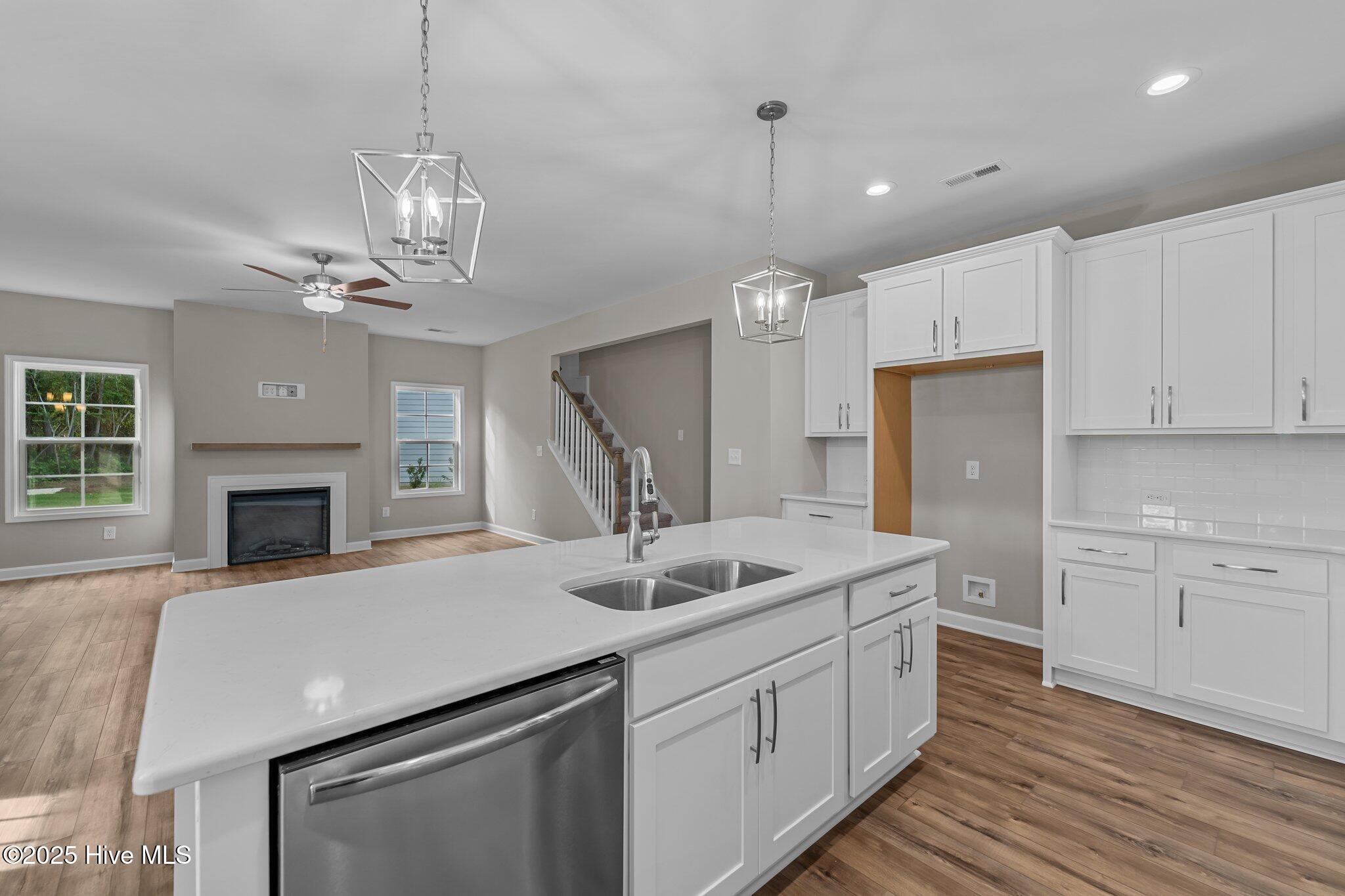 116 Pungo Lane, 505
