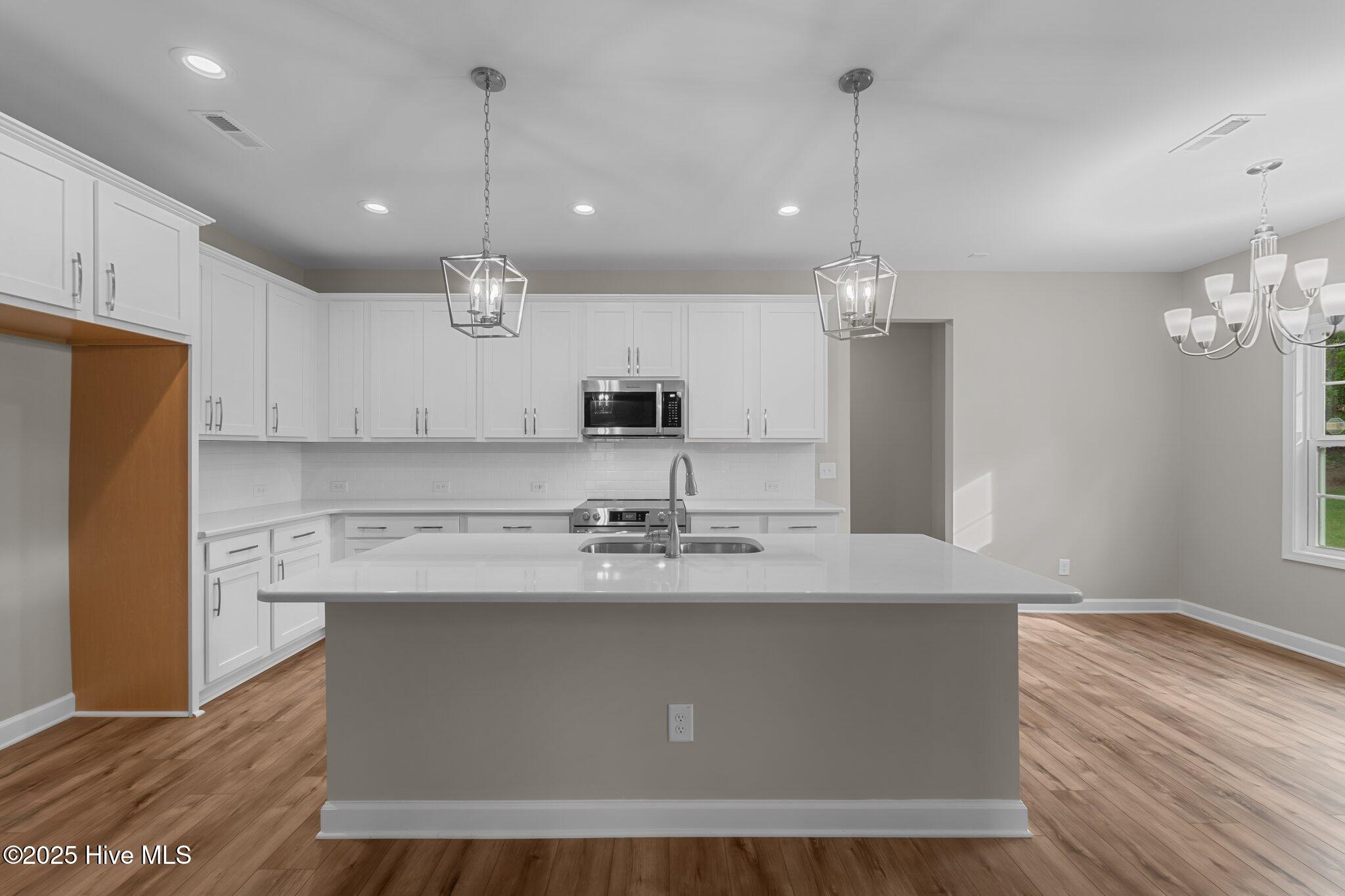 116 Pungo Lane, 505