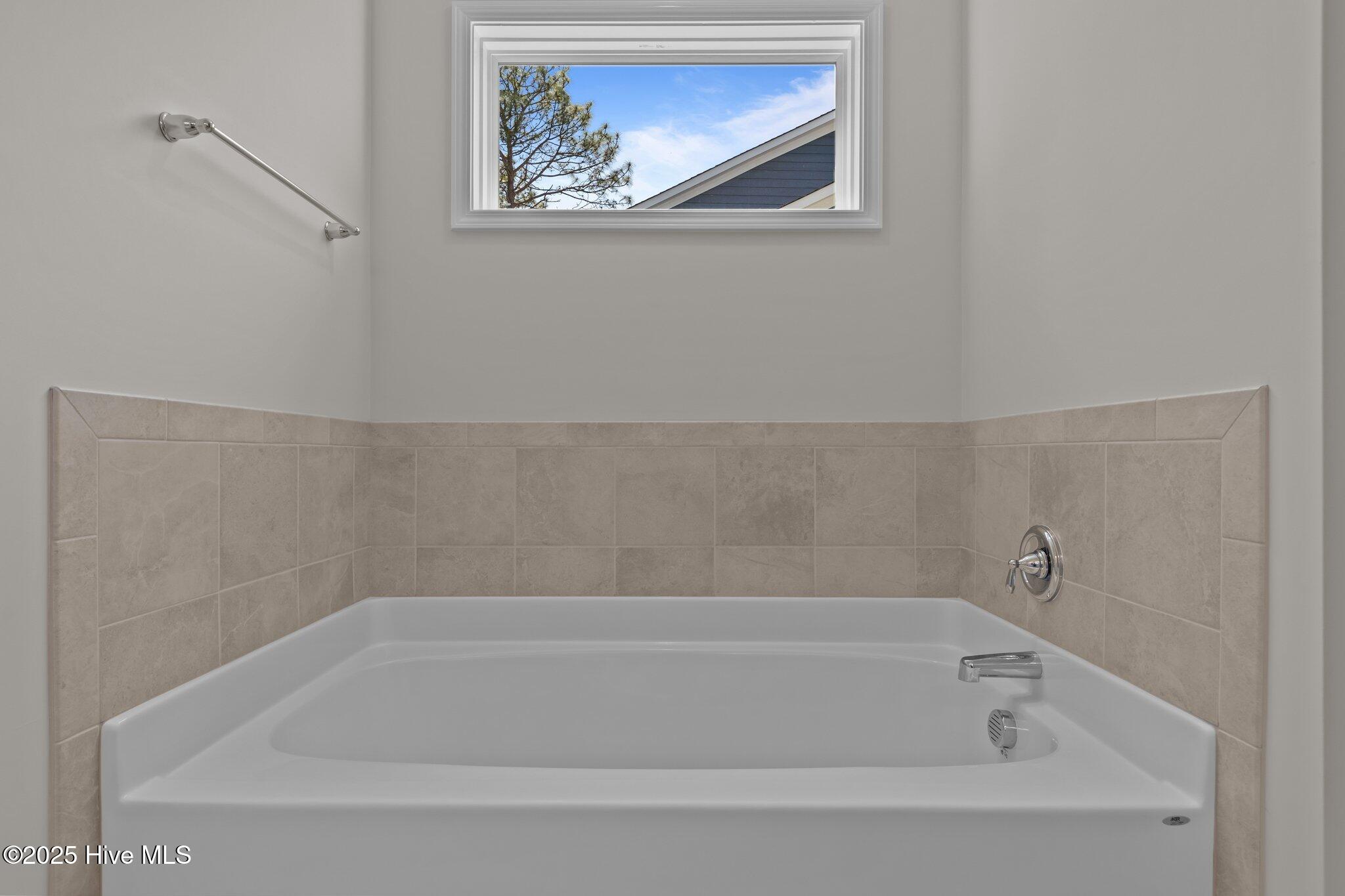 501 Watauga Lane, 542