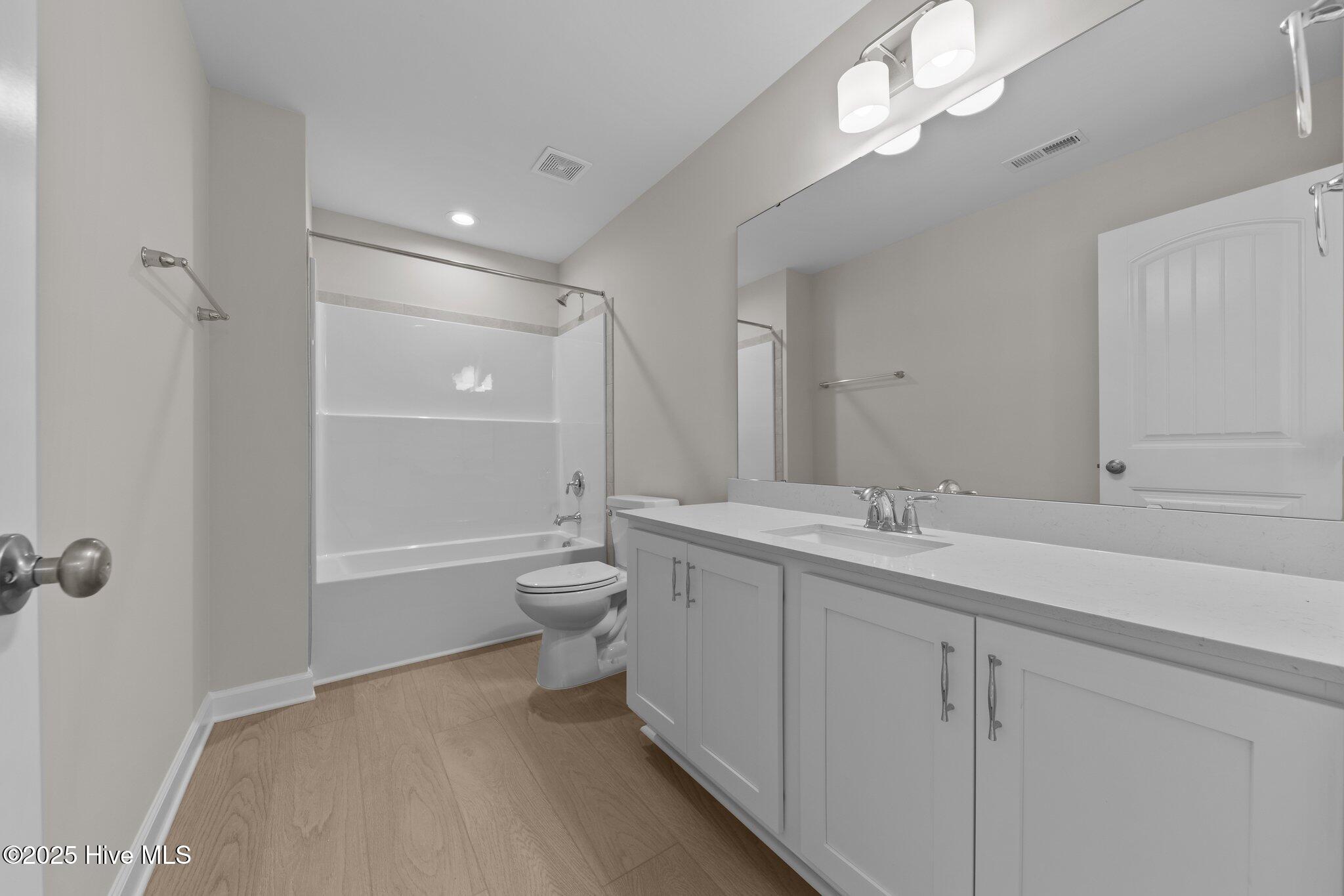 501 Watauga Lane, 542
