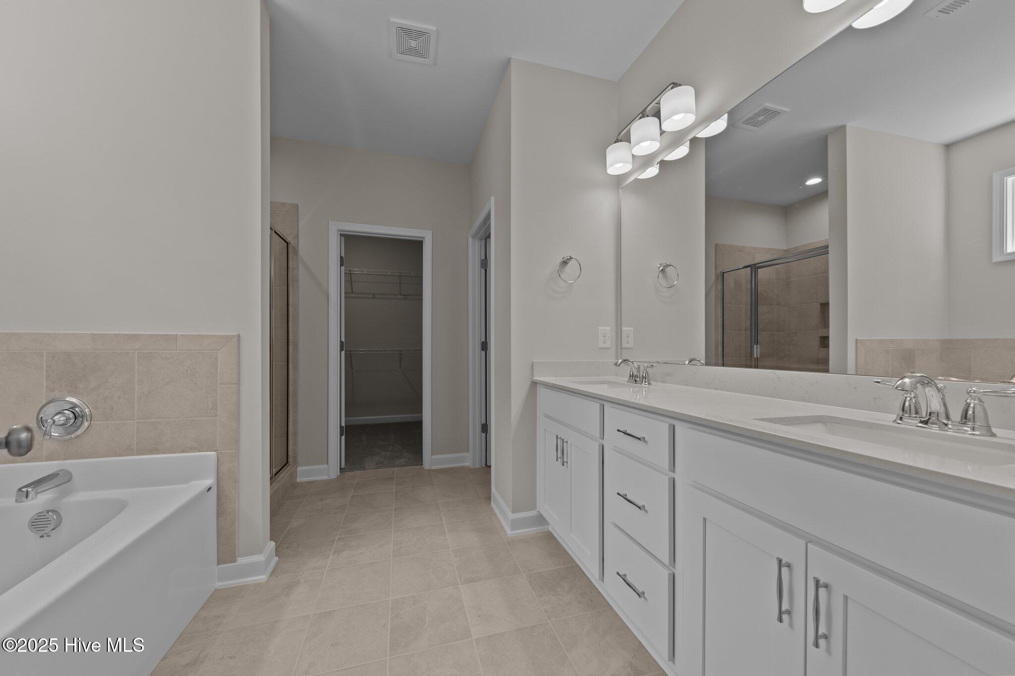 501 Watauga Lane, 542