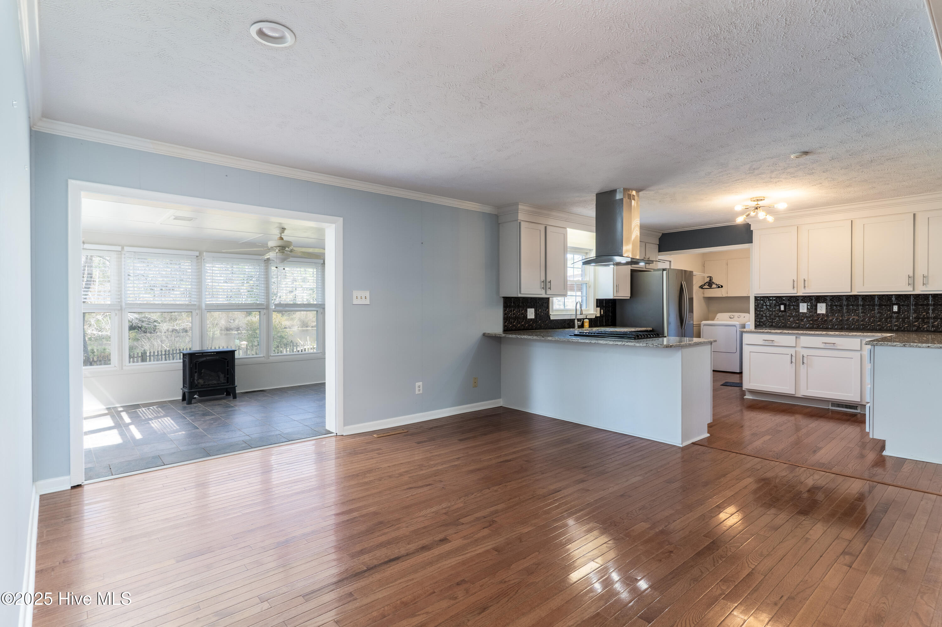 144 Boiling Springs Circle