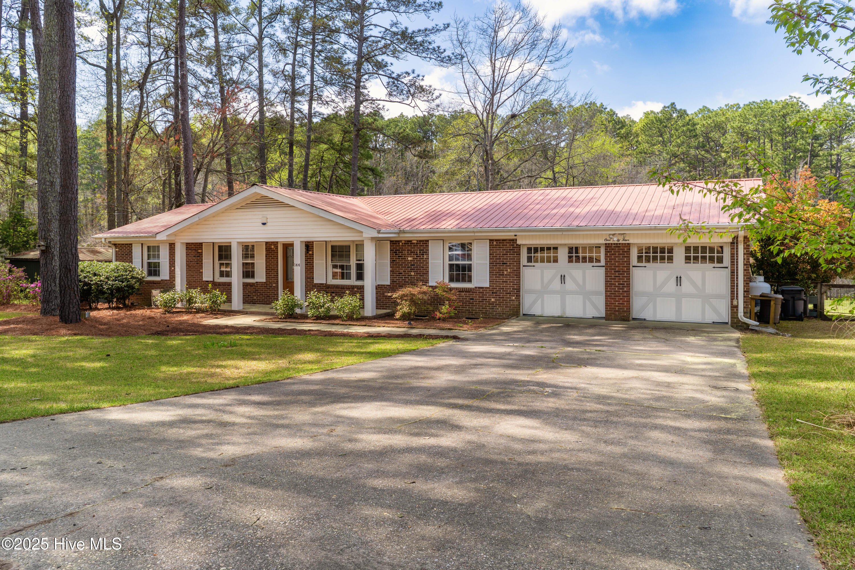 144 Boiling Springs Circle
