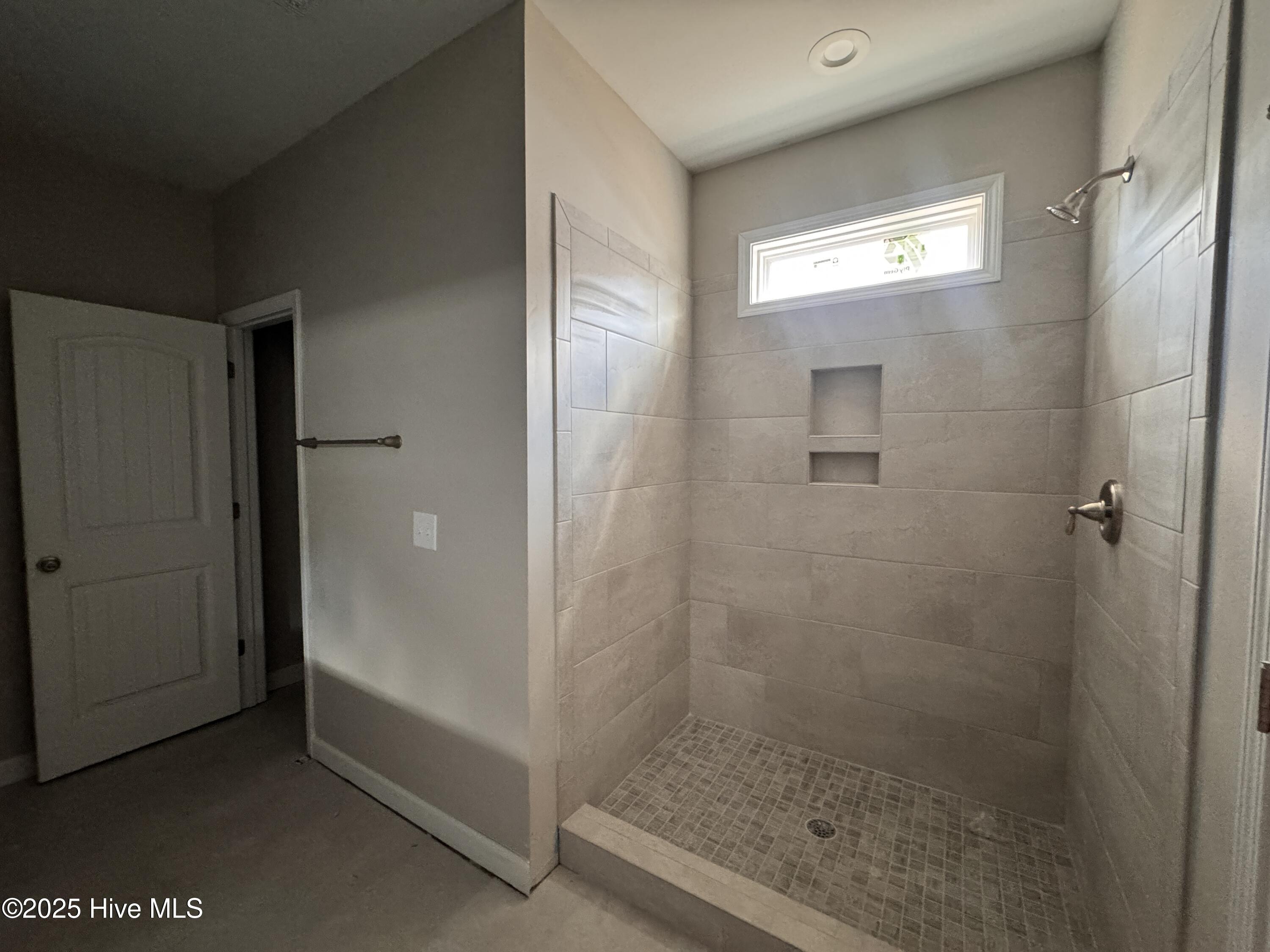 274 Rough Ridge Trail, 33