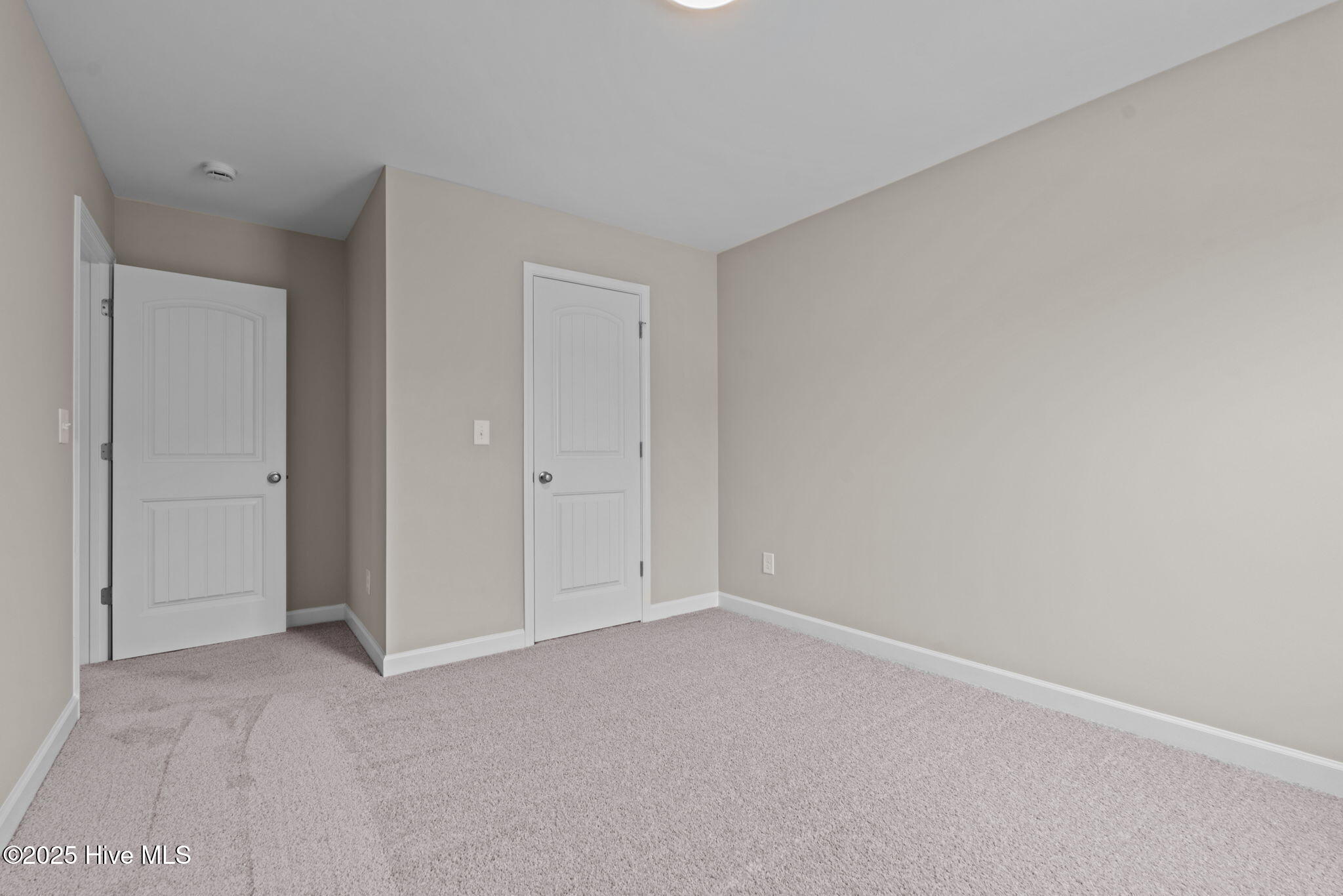 274 Rough Ridge Trail, 33