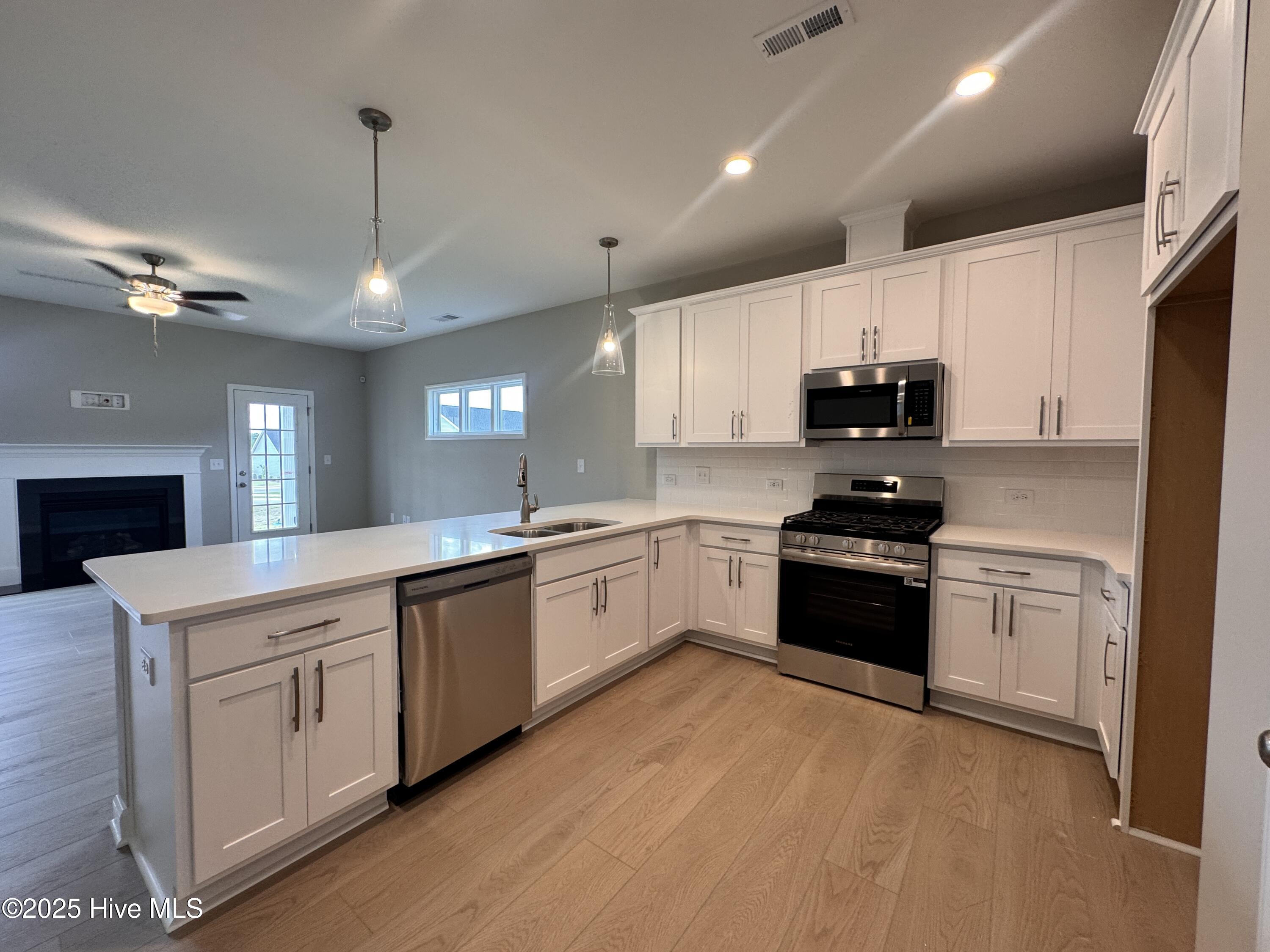 274 Rough Ridge Trail, 33