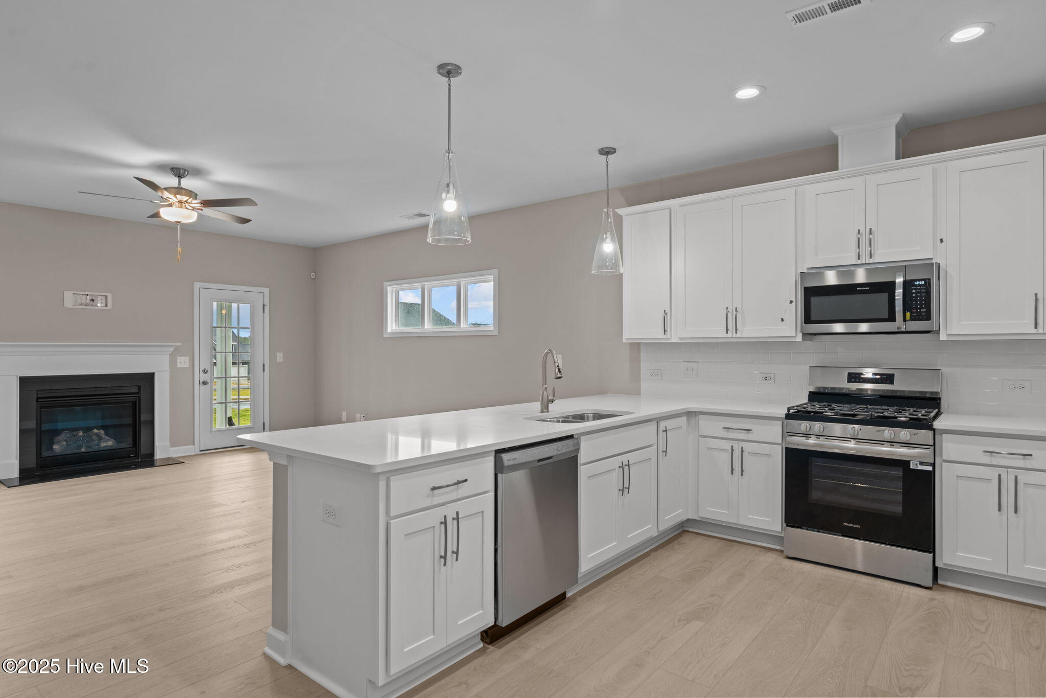 274 Rough Ridge Trail, 33