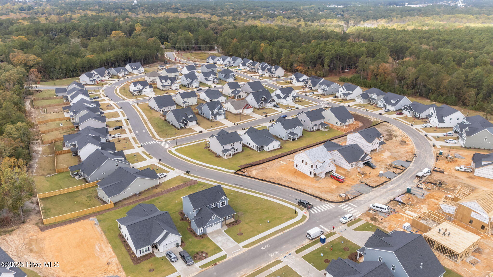 274 Rough Ridge Trail, 33