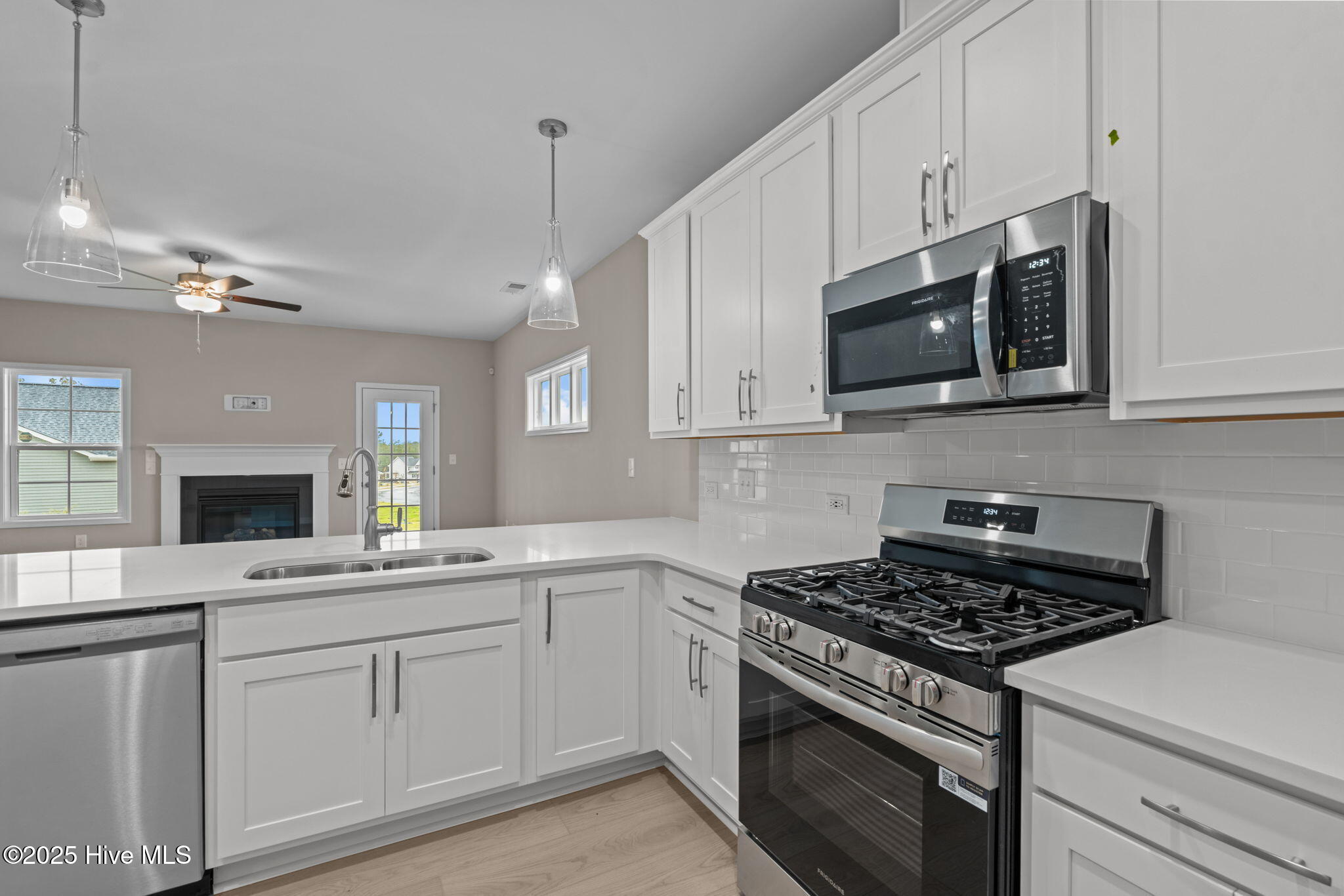 274 Rough Ridge Trail, 33