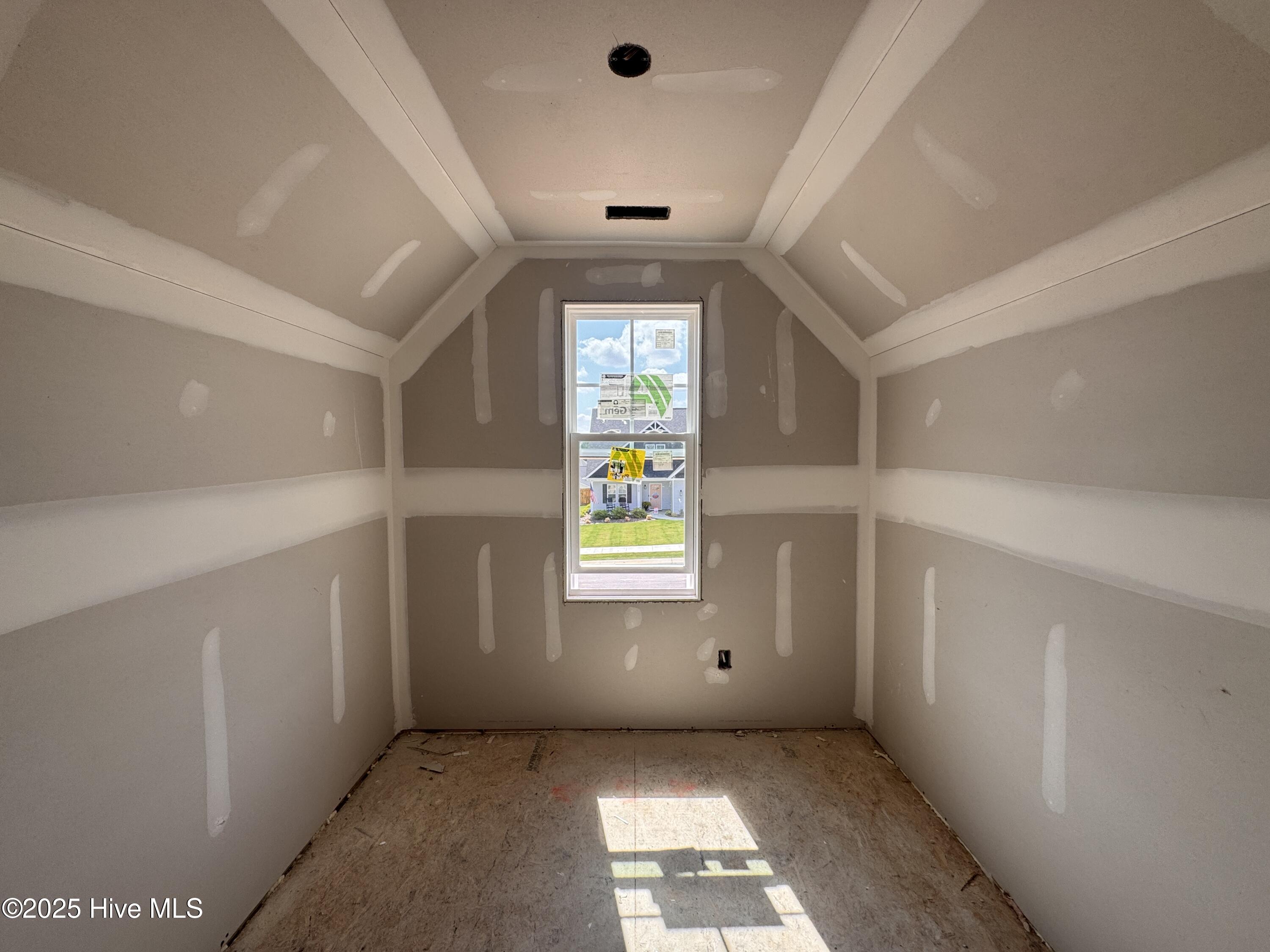 518 Grassy Gap Trail, 68