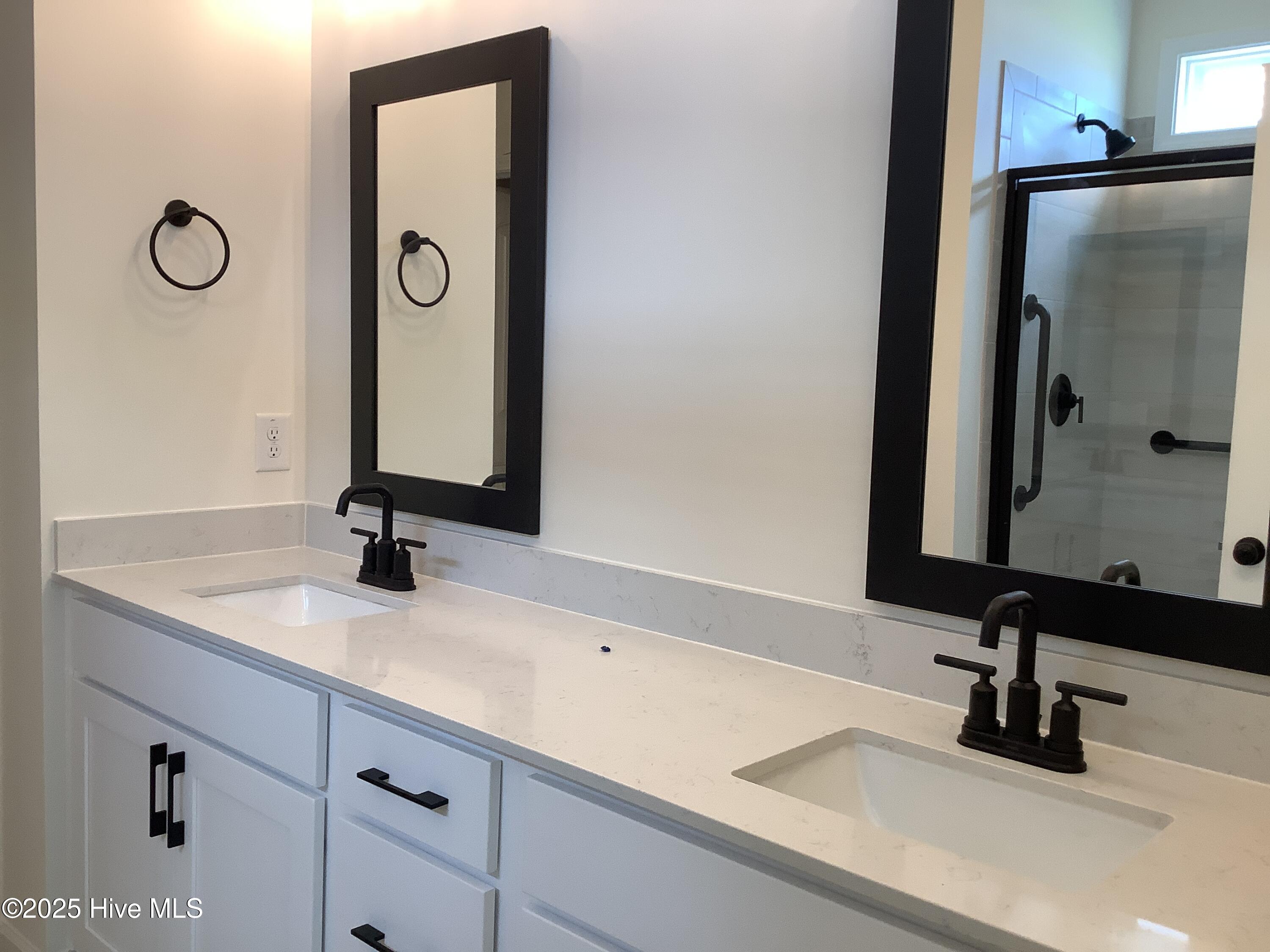 280 Rough Ridge Trail, 32