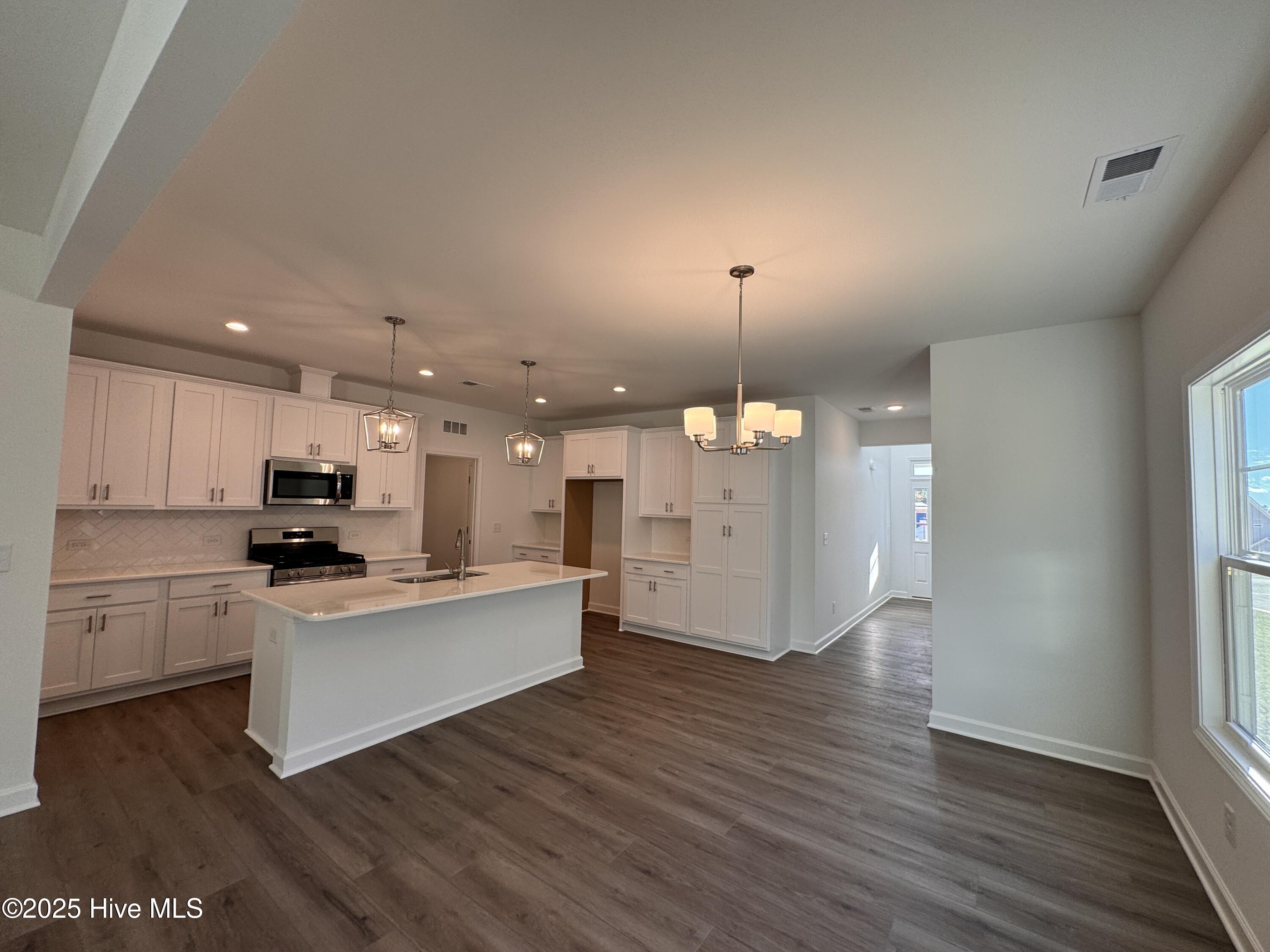 231 Rough Ridge Trail, 17